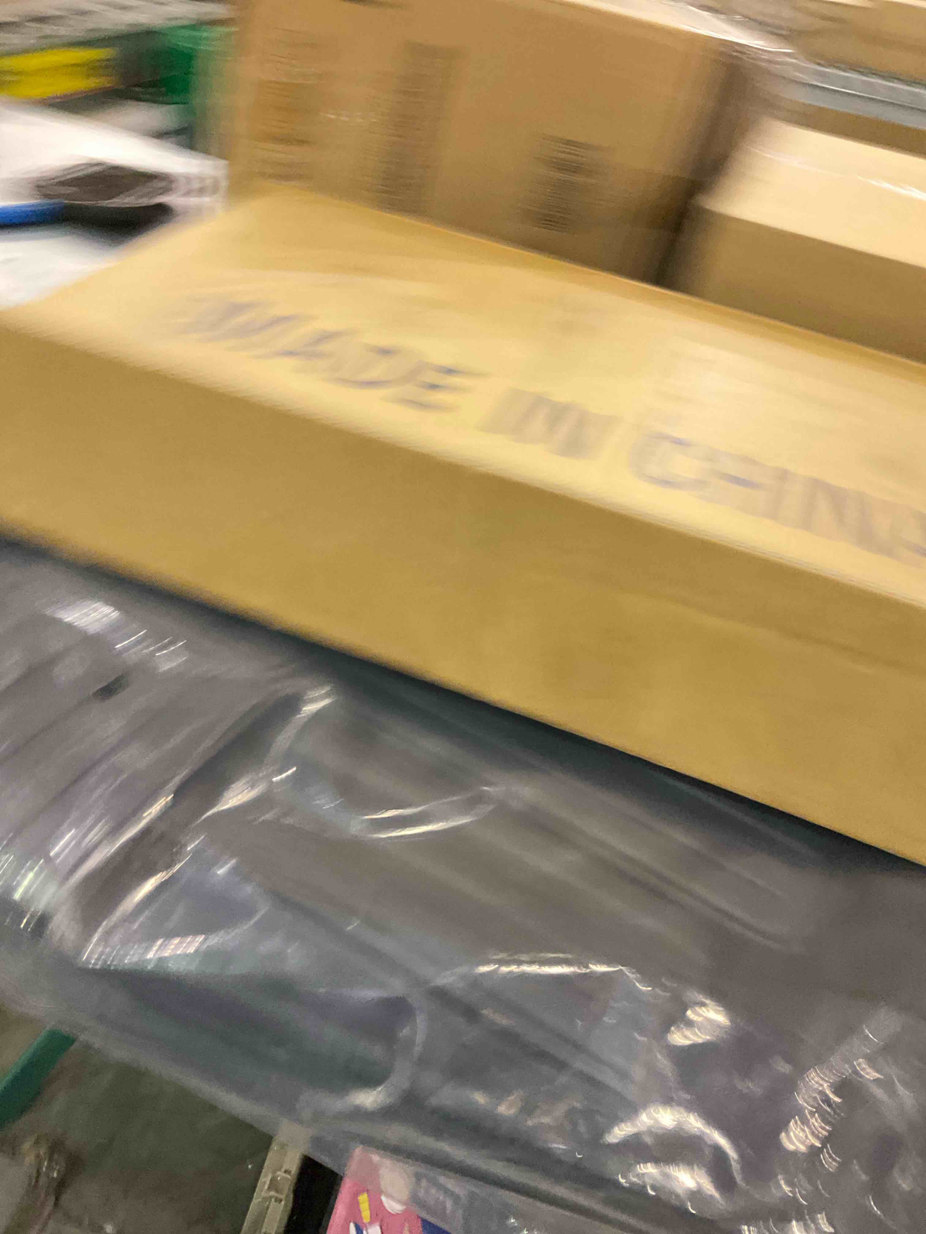 https://s3.amazonaws.com/lotting-images-prod/bidfta/EXS01165981_1706194522903.jpeg