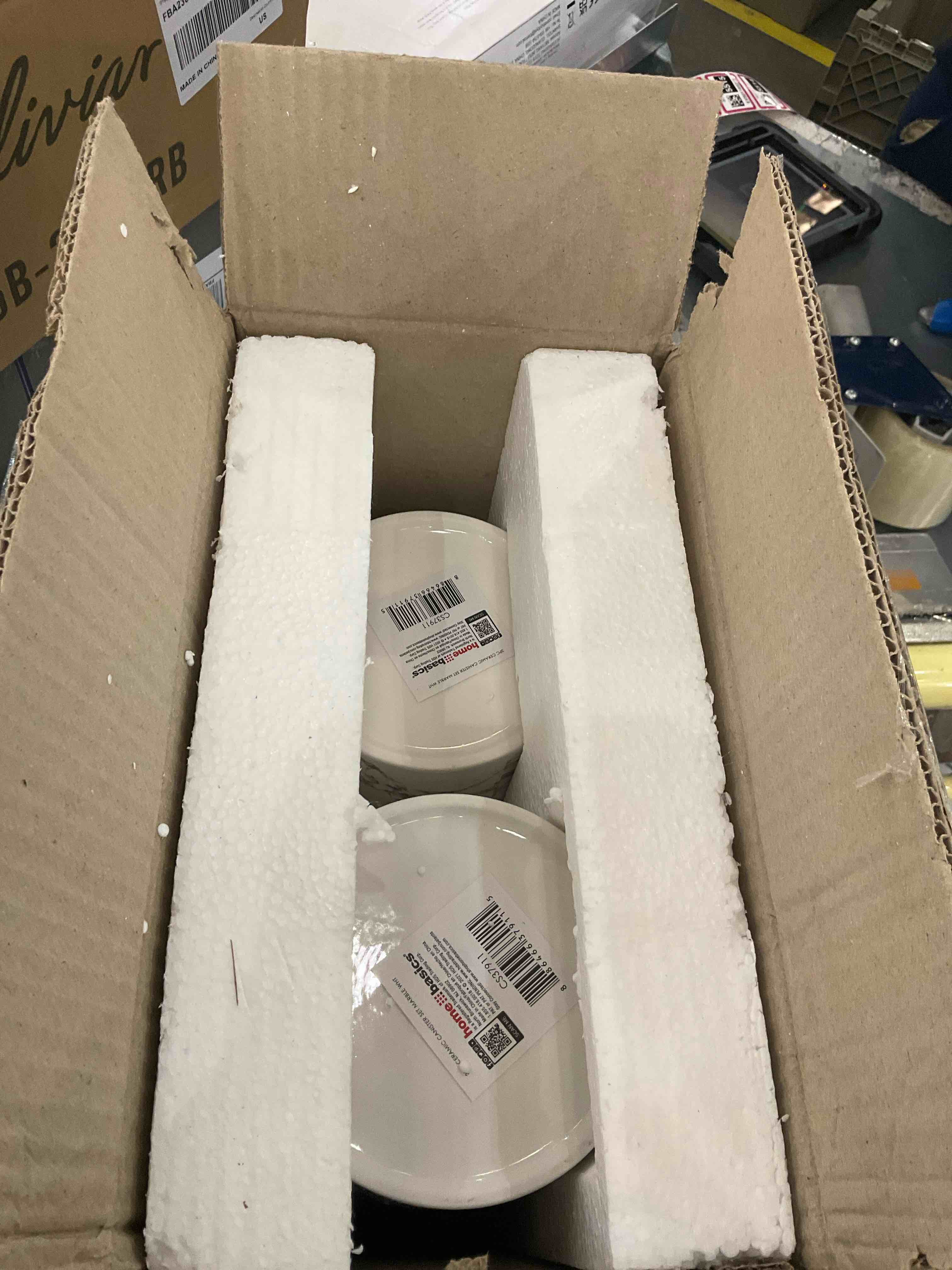 https://s3.amazonaws.com/lotting-images-prod/bidfta/EXS01166392_1705947382872.jpeg
