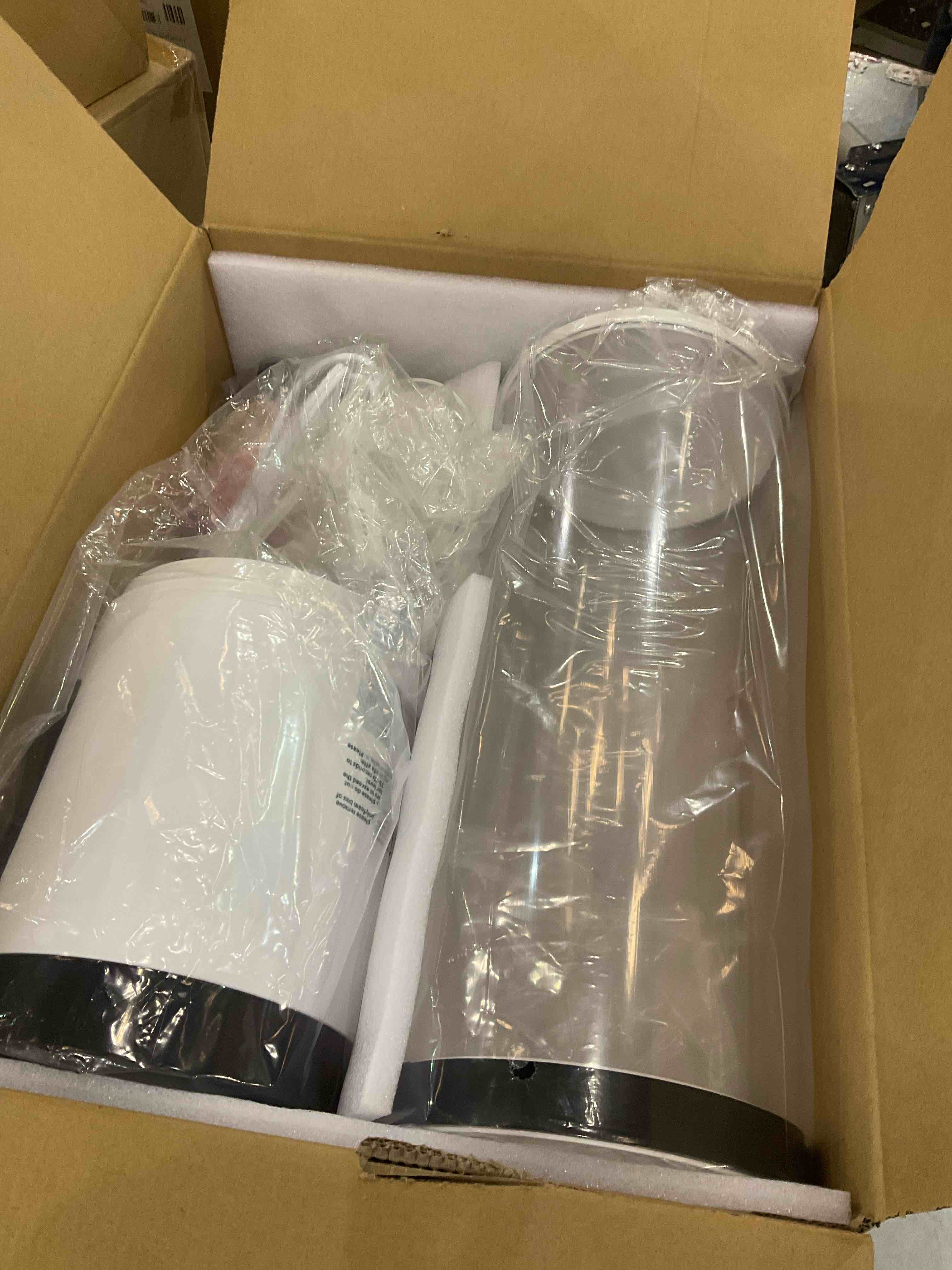 https://s3.amazonaws.com/lotting-images-prod/bidfta/EXS01166448_1705954220562.jpeg
