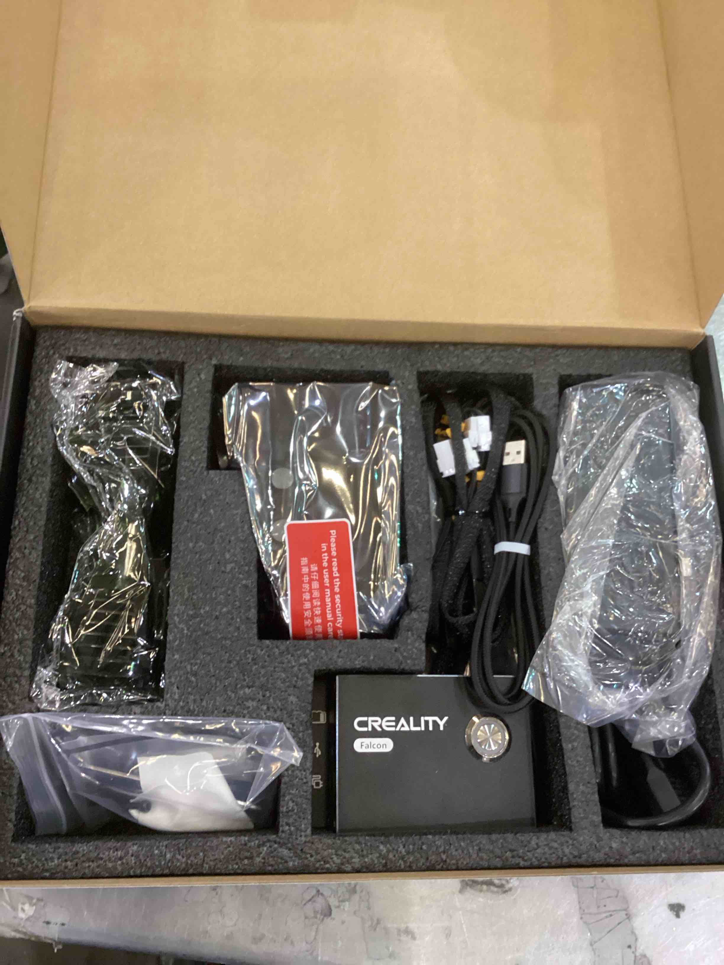 https://s3.amazonaws.com/lotting-images-prod/bidfta/EXS01167292_1705948990855.jpeg