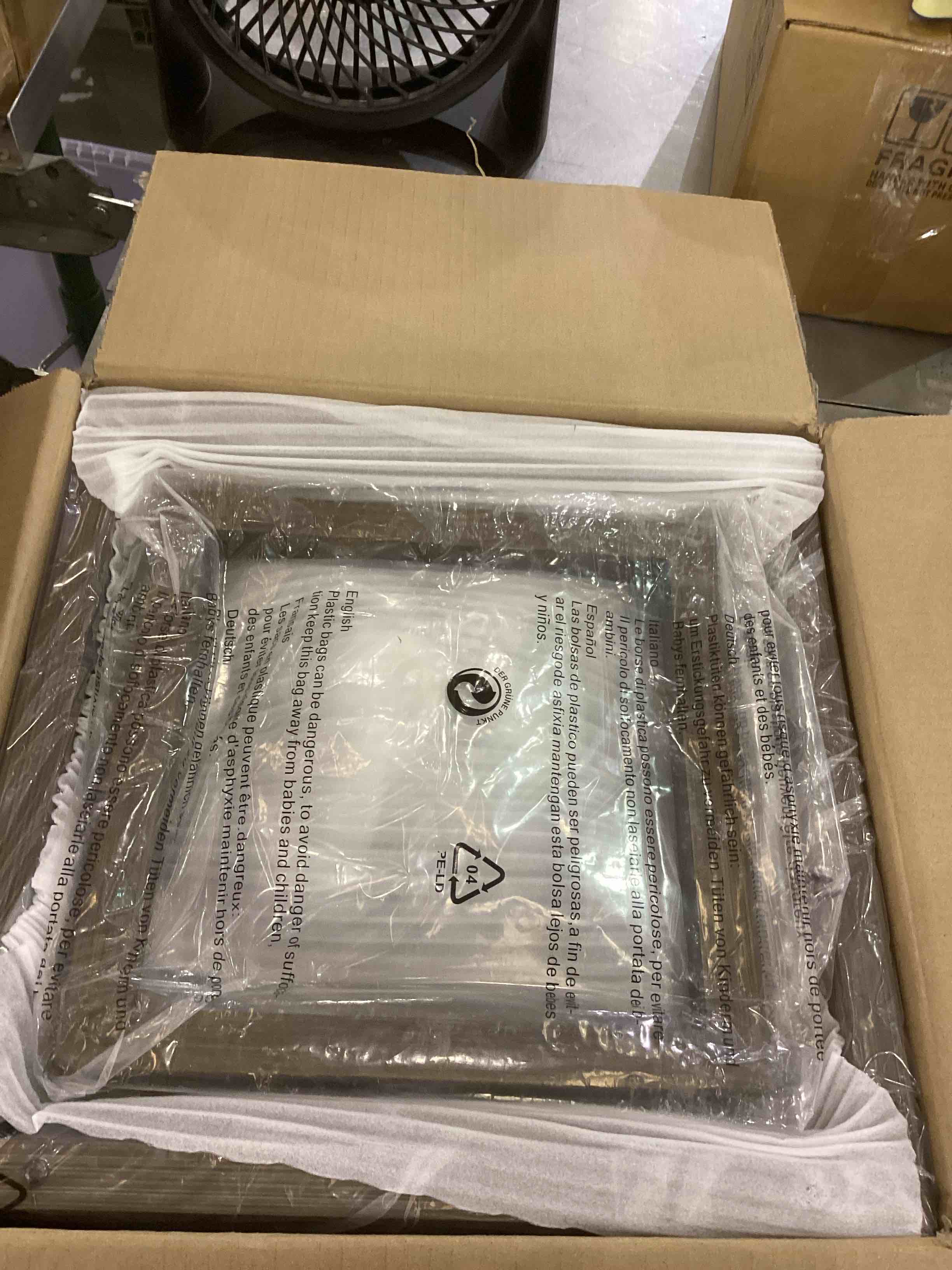 https://s3.amazonaws.com/lotting-images-prod/bidfta/EXS01167330_1705955182336.jpeg