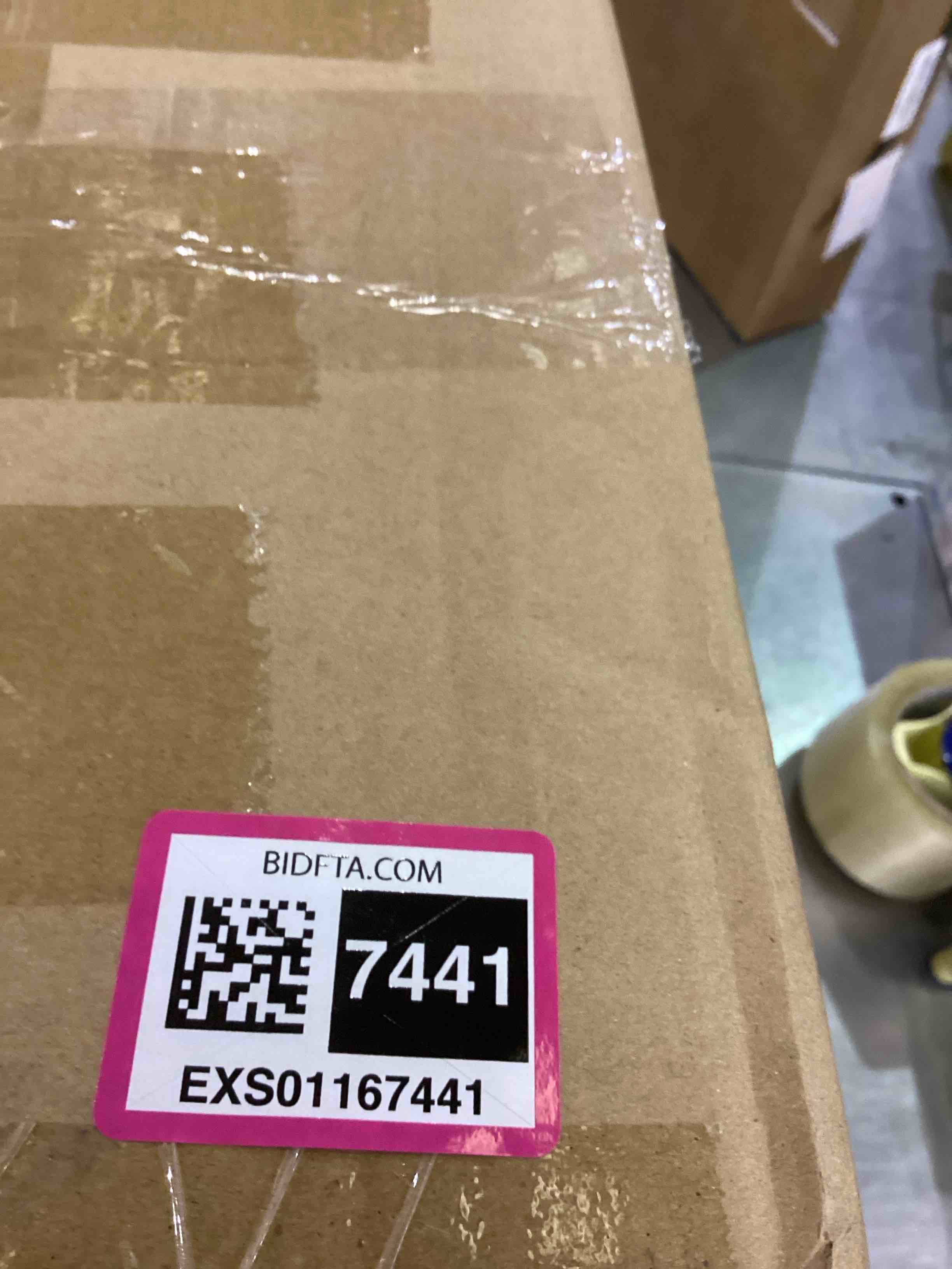 https://s3.amazonaws.com/lotting-images-prod/bidfta/EXS01167441_1706024689952.jpeg