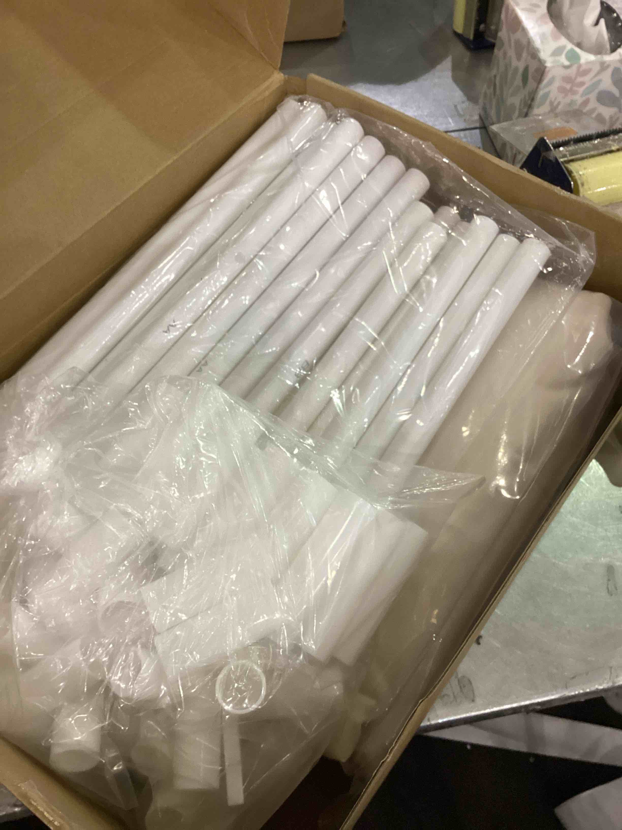 https://s3.amazonaws.com/lotting-images-prod/bidfta/EXS01167496_1706034793142.jpeg