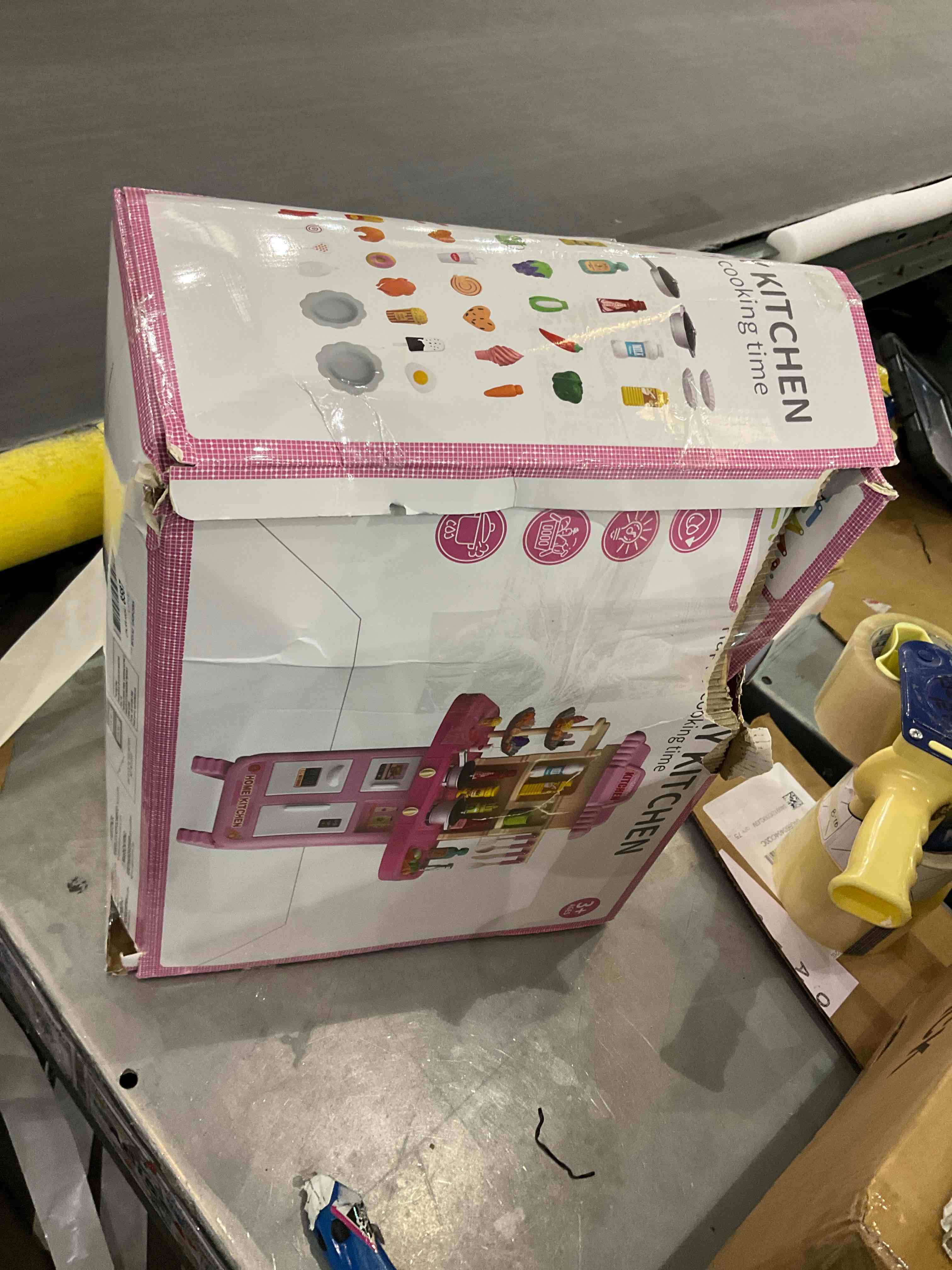 https://s3.amazonaws.com/lotting-images-prod/bidfta/EXS01169128_1705518657017.jpeg