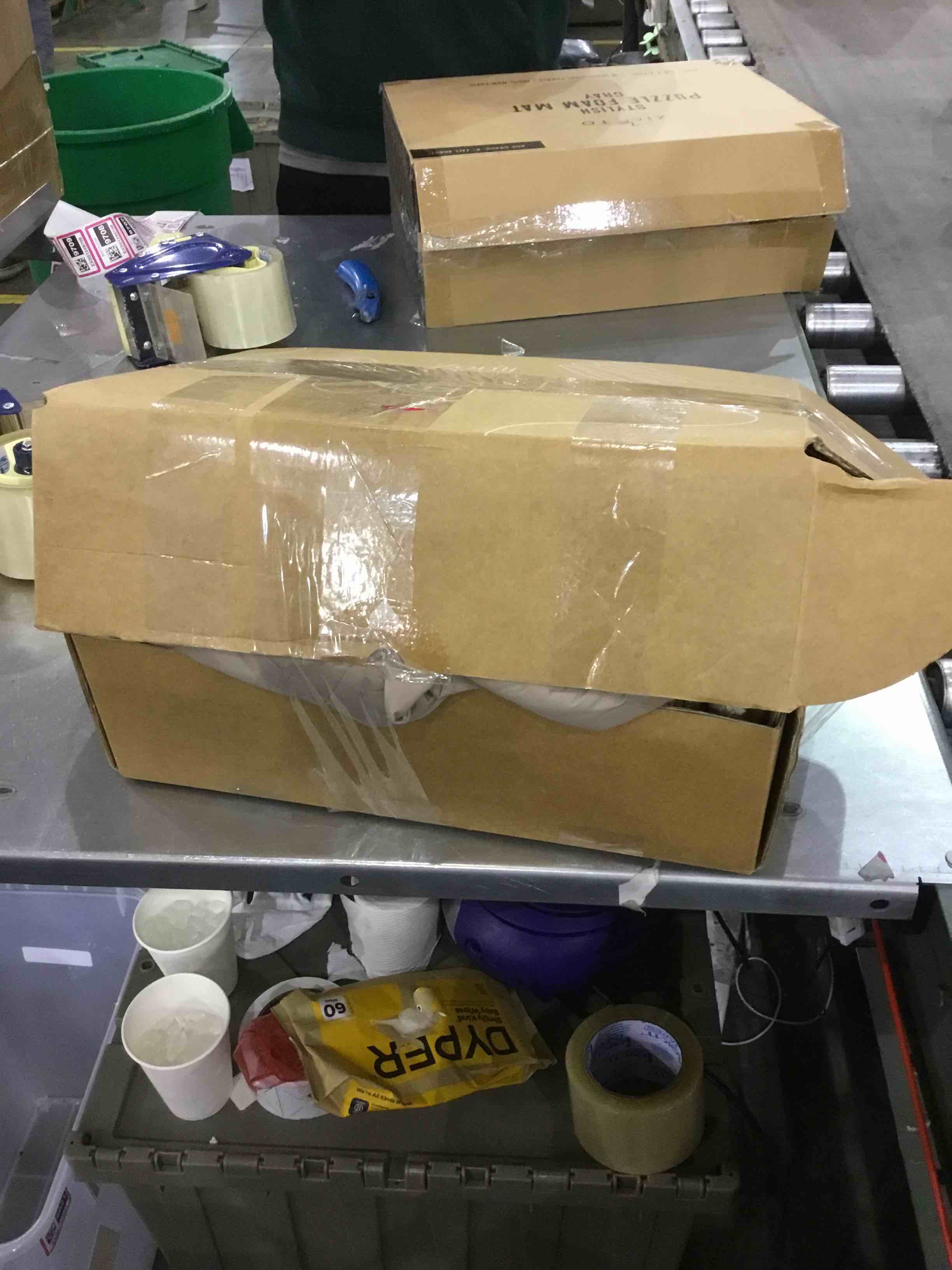 https://s3.amazonaws.com/lotting-images-prod/bidfta/EXS01302190_1709813794131.jpeg