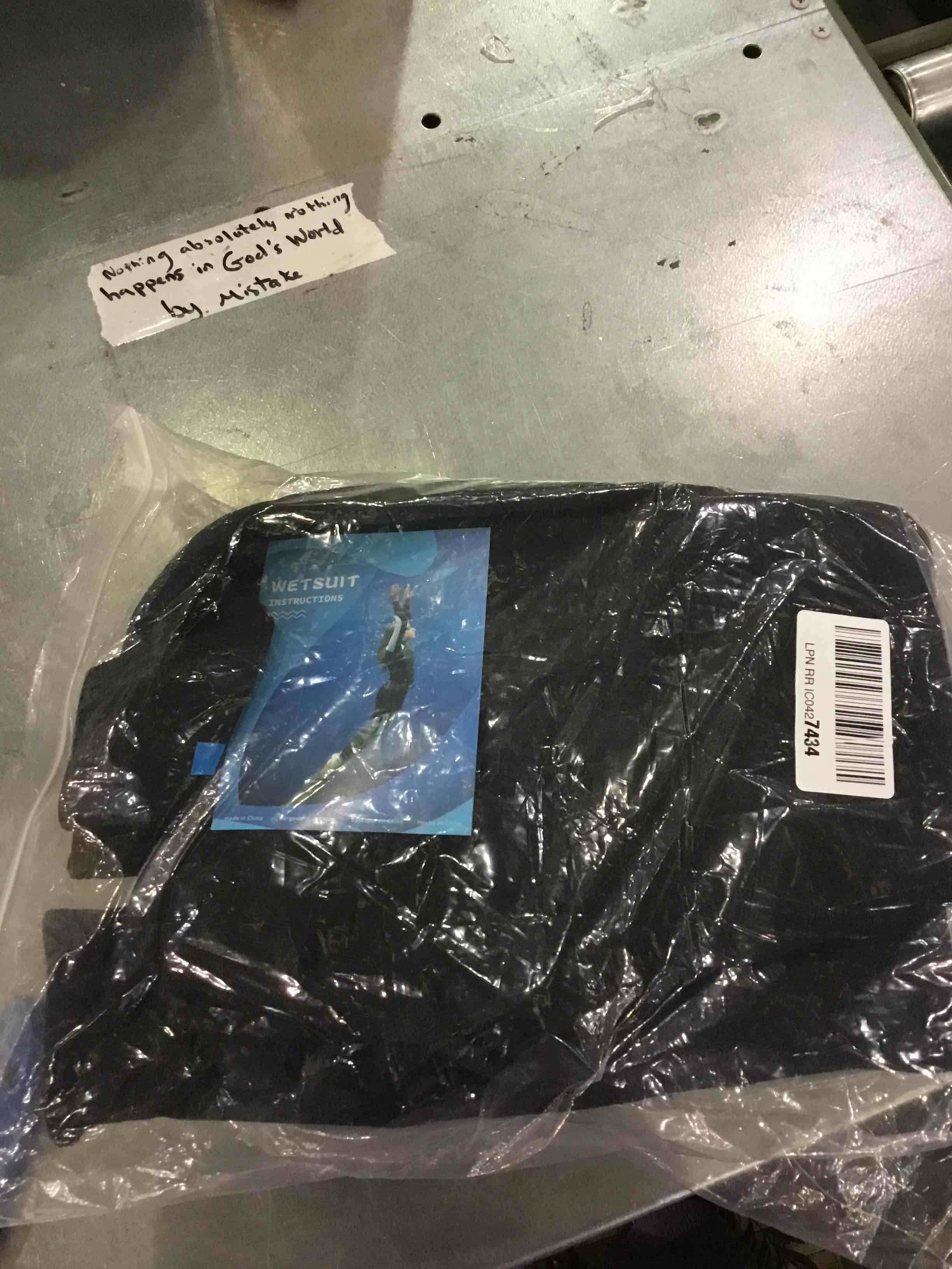 https://s3.amazonaws.com/lotting-images-prod/bidfta/EXS01302205_1709815384826.jpeg