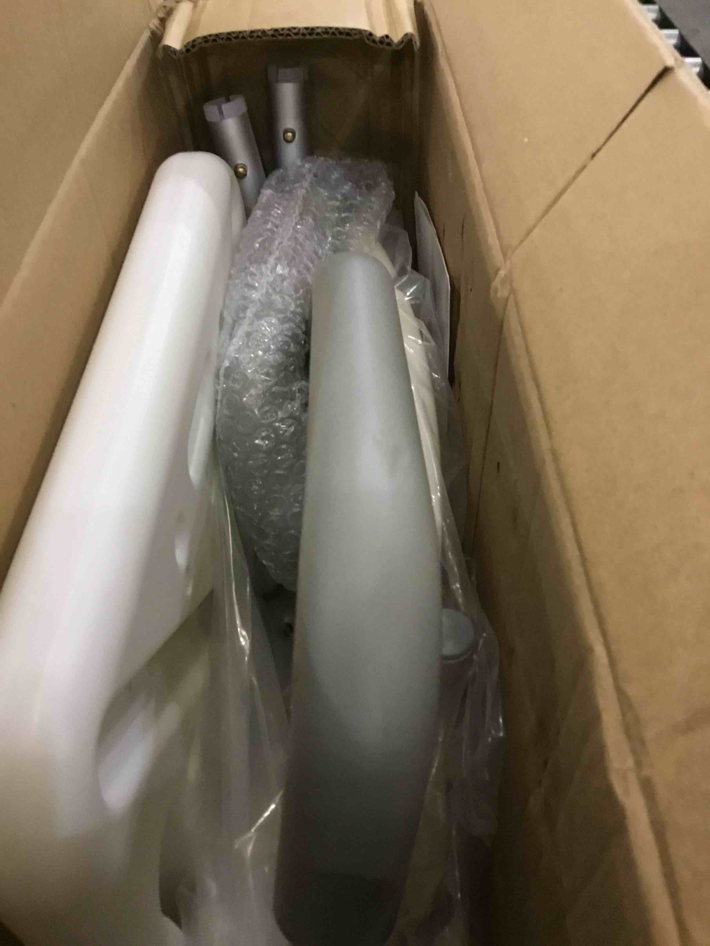 https://s3.amazonaws.com/lotting-images-prod/bidfta/EXS01302266_1709823522926.jpeg