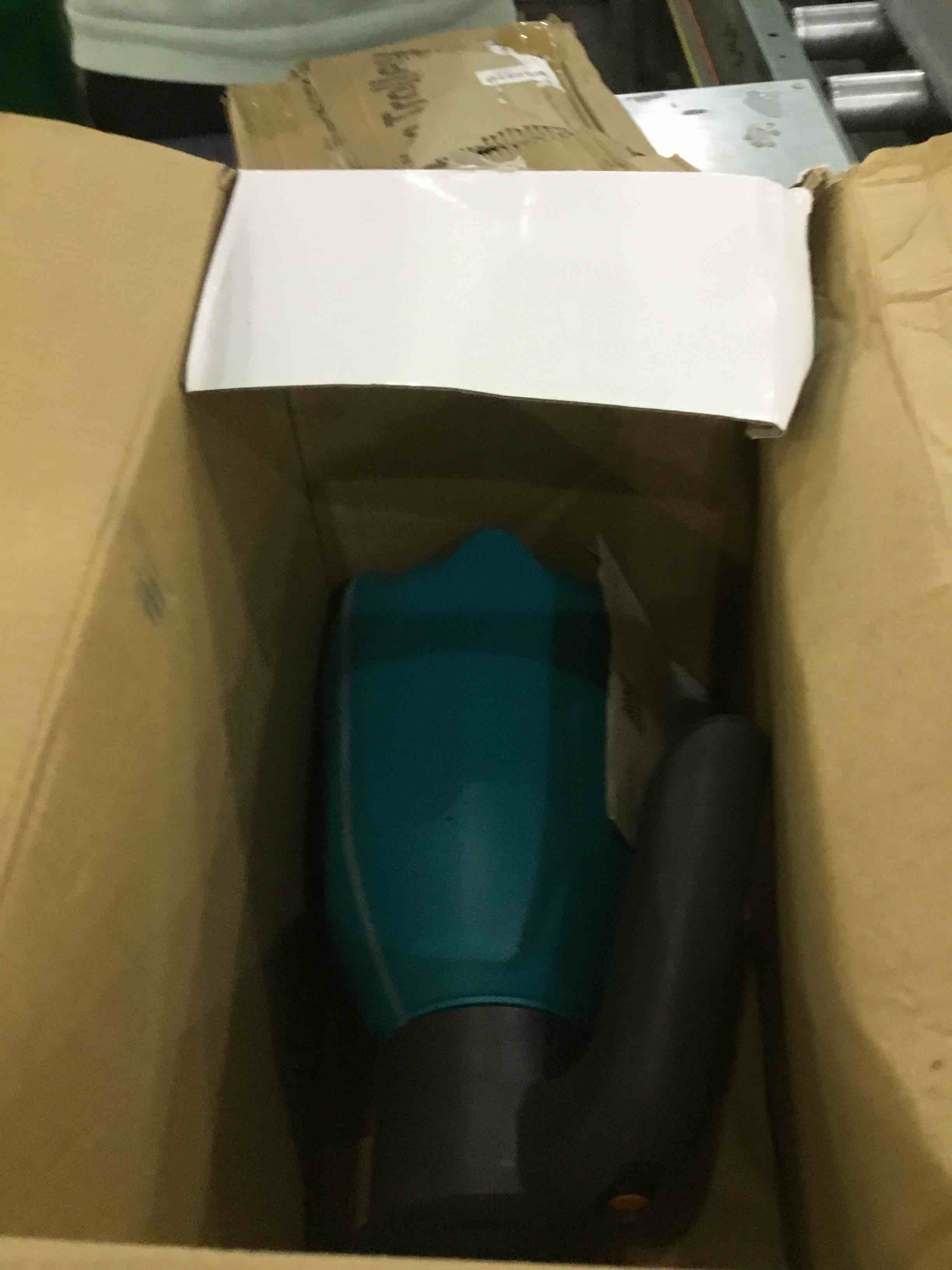 https://s3.amazonaws.com/lotting-images-prod/bidfta/EXS01349502_1710243567747.jpeg