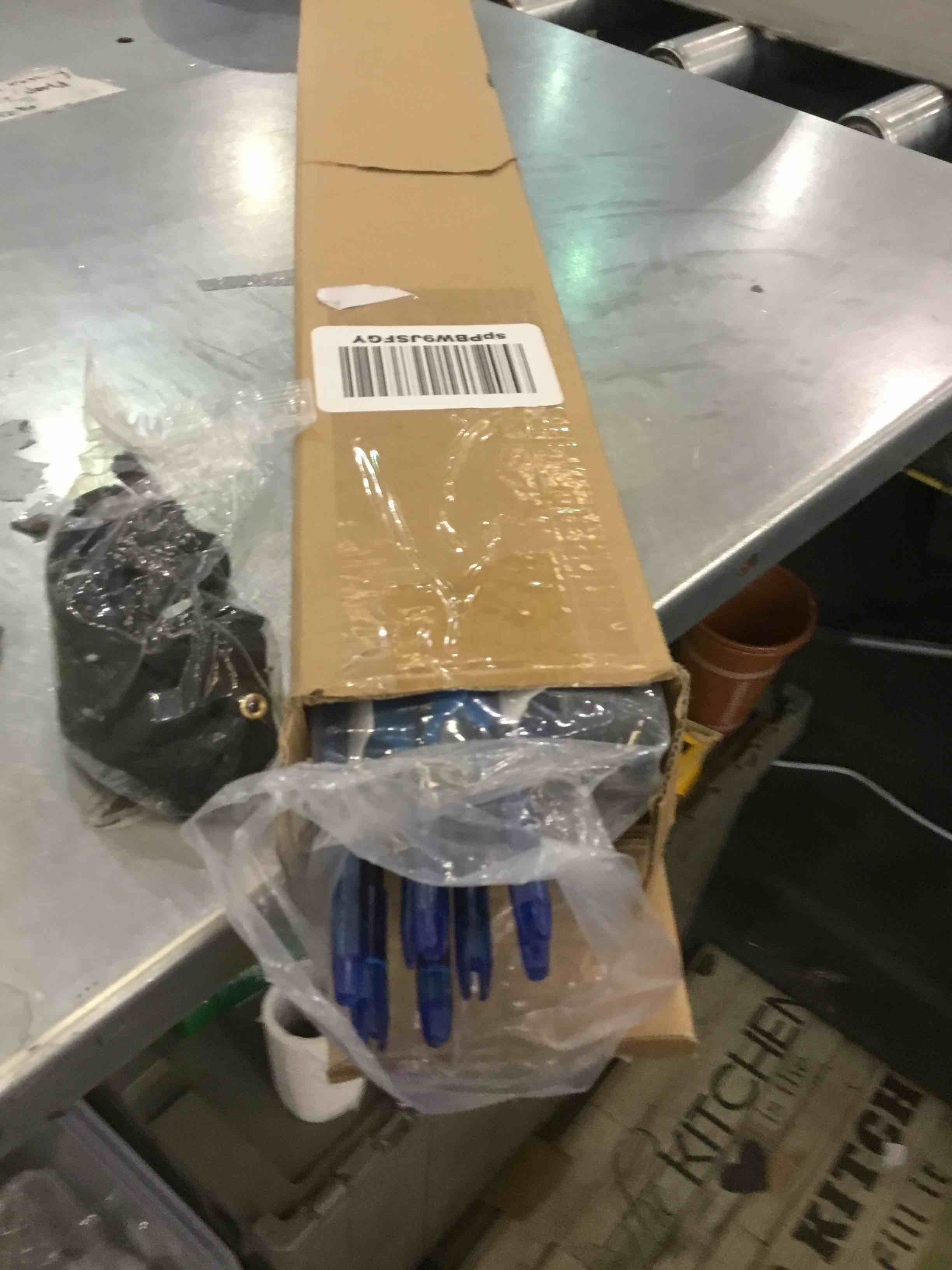 https://s3.amazonaws.com/lotting-images-prod/bidfta/EXS01349866_1710343142009.jpeg