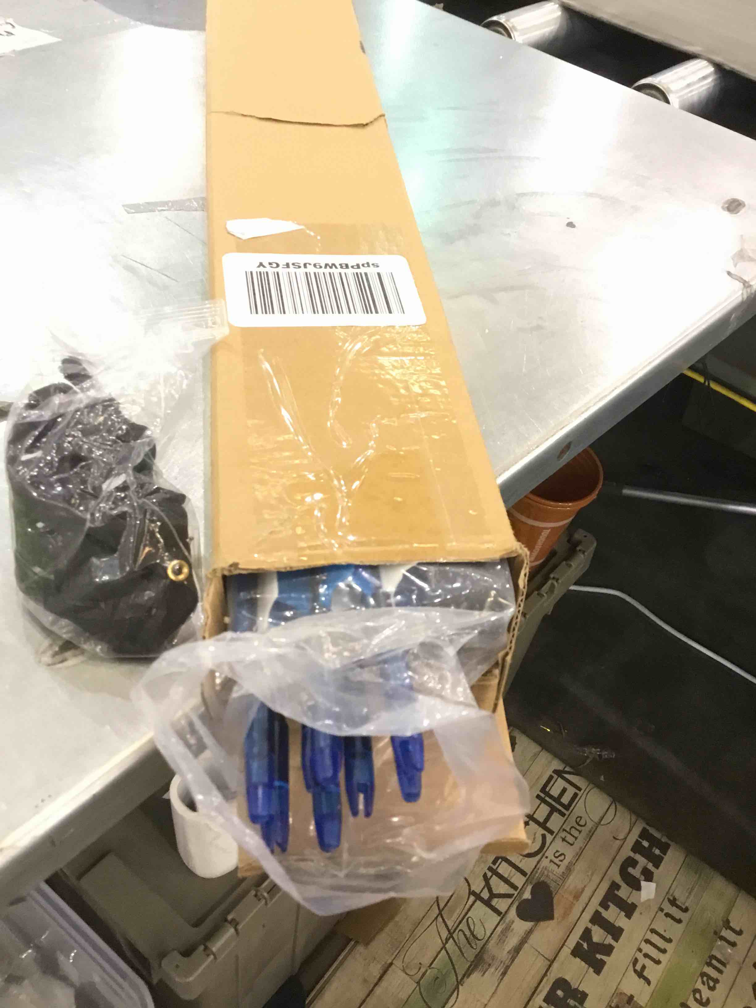 https://s3.amazonaws.com/lotting-images-prod/bidfta/EXS01349866_1710343143084.jpeg
