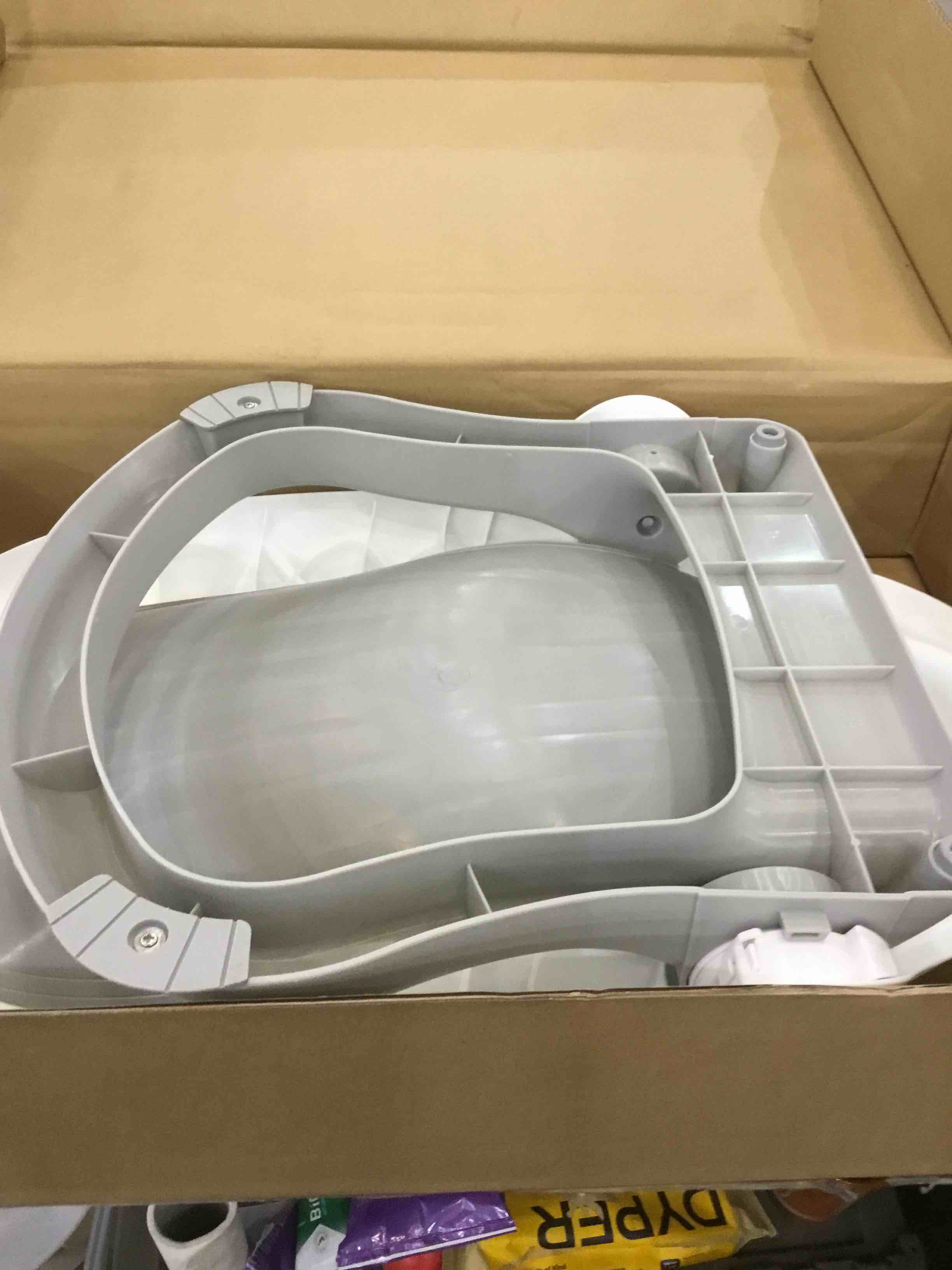 https://s3.amazonaws.com/lotting-images-prod/bidfta/EXS01349885_1710348208595.jpeg