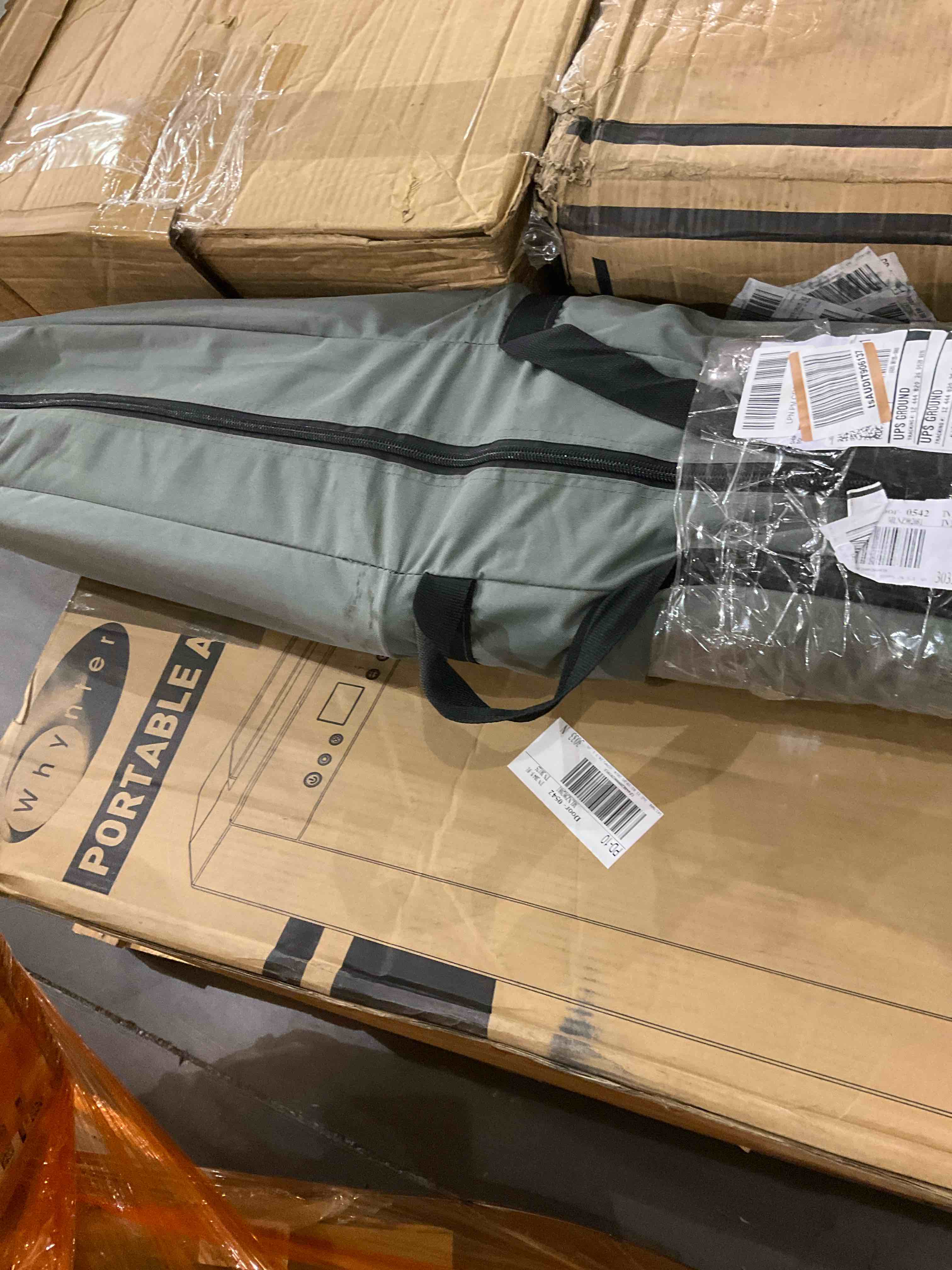 https://s3.amazonaws.com/lotting-images-prod/bidfta/EXS01697051_1726053952271.jpeg