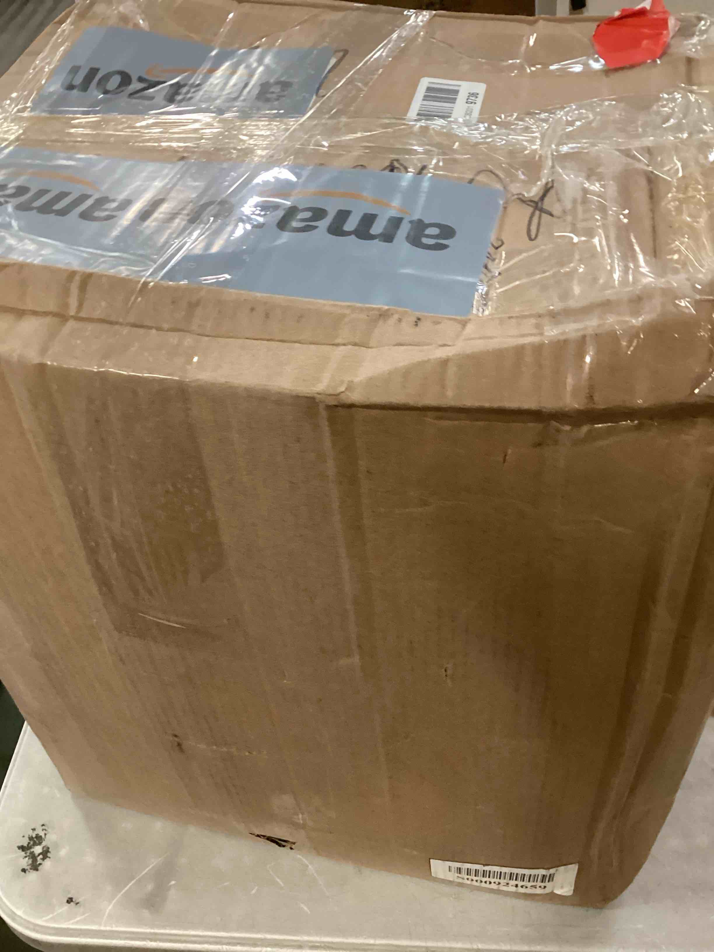 https://s3.amazonaws.com/lotting-images-prod/bidfta/GRA0000592_1726153448808.jpeg