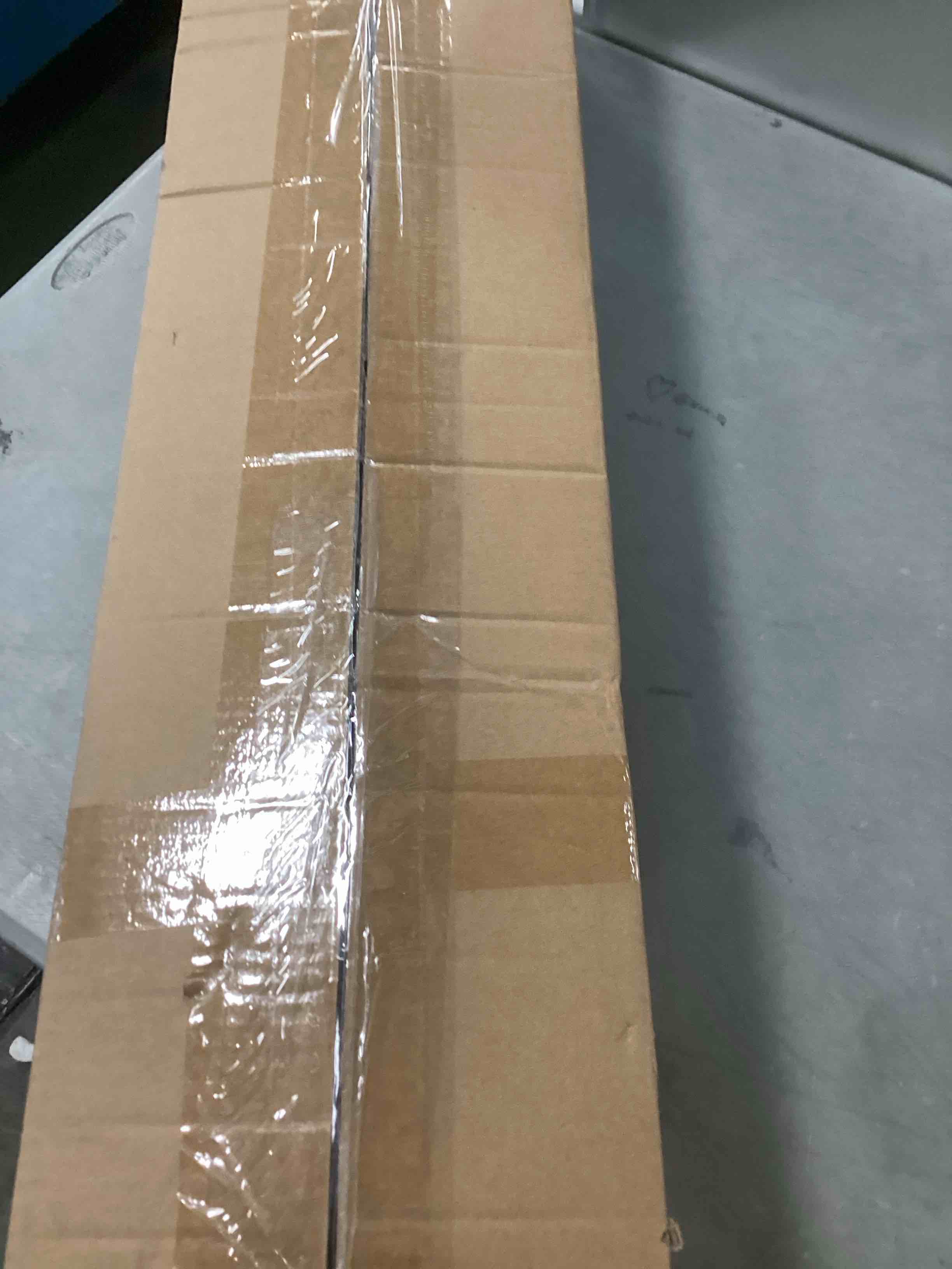 https://s3.amazonaws.com/lotting-images-prod/bidfta/GRA0001247_1725971001807.jpeg