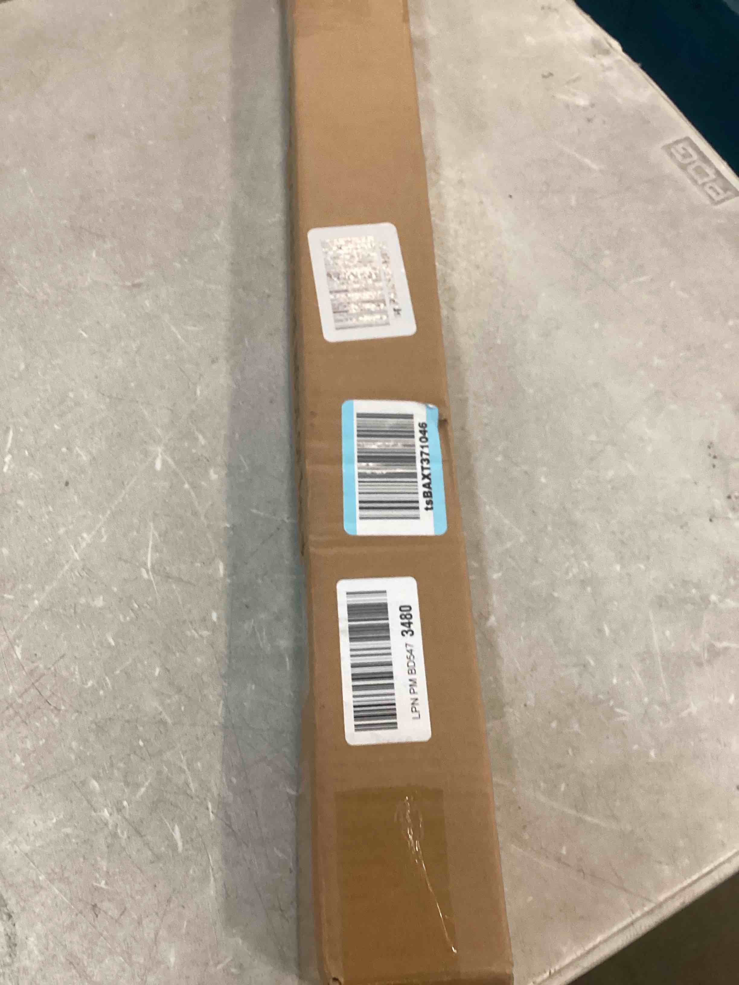 https://s3.amazonaws.com/lotting-images-prod/bidfta/GRA0001301_1725910209209.jpeg