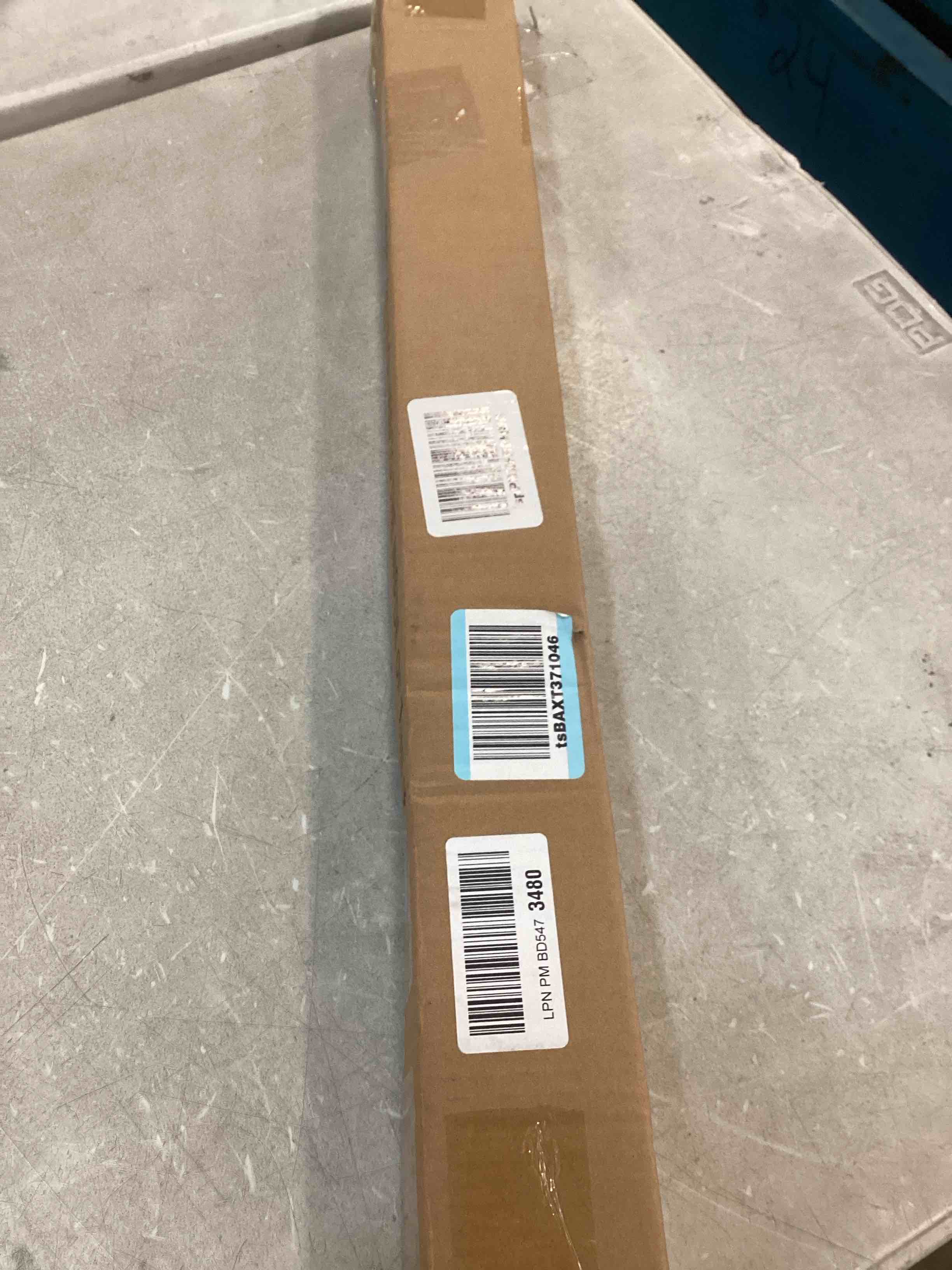 https://s3.amazonaws.com/lotting-images-prod/bidfta/GRA0001301_1725910210237.jpeg