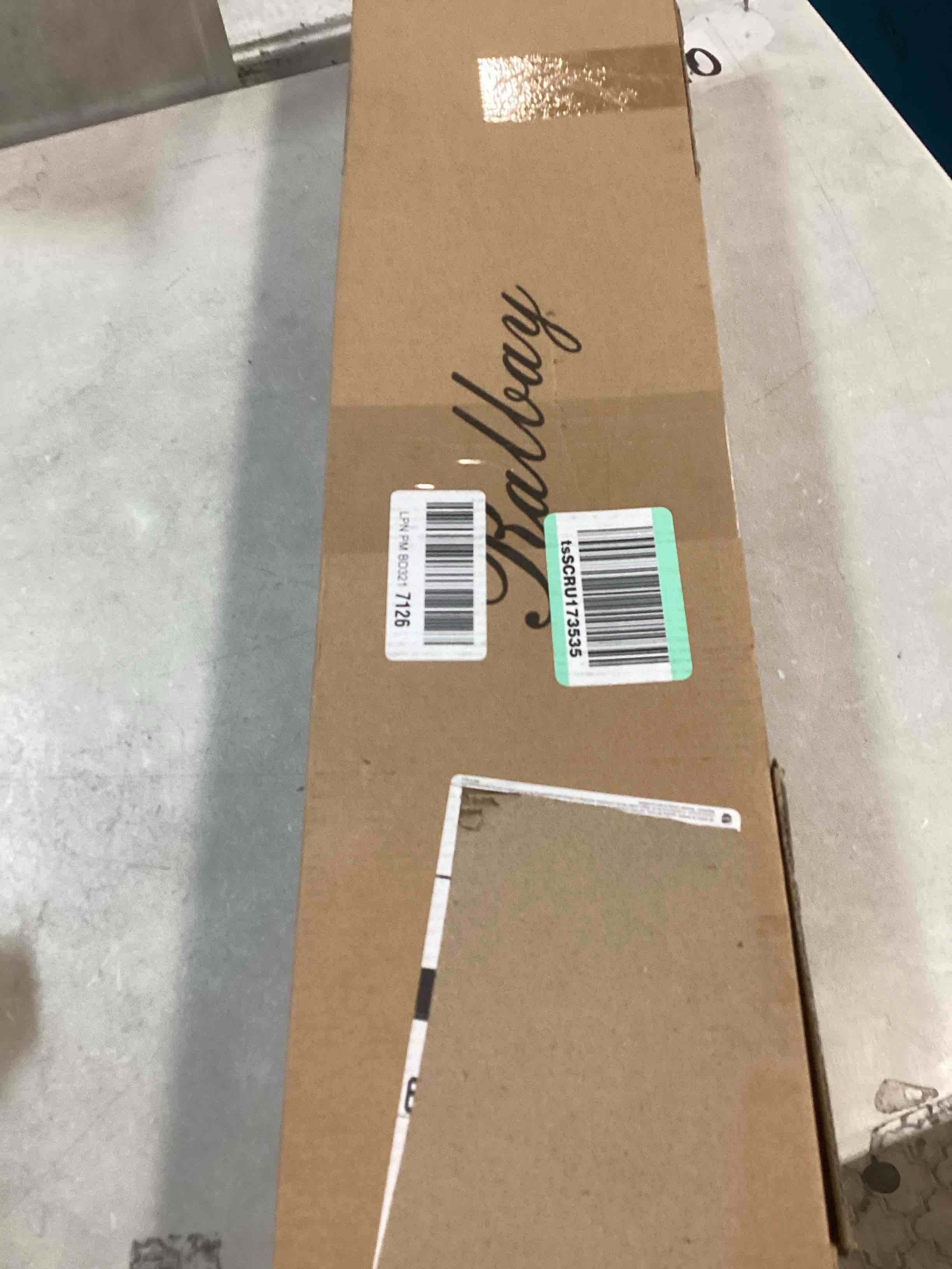 https://s3.amazonaws.com/lotting-images-prod/bidfta/GRA0001767_1725561855513.jpeg
