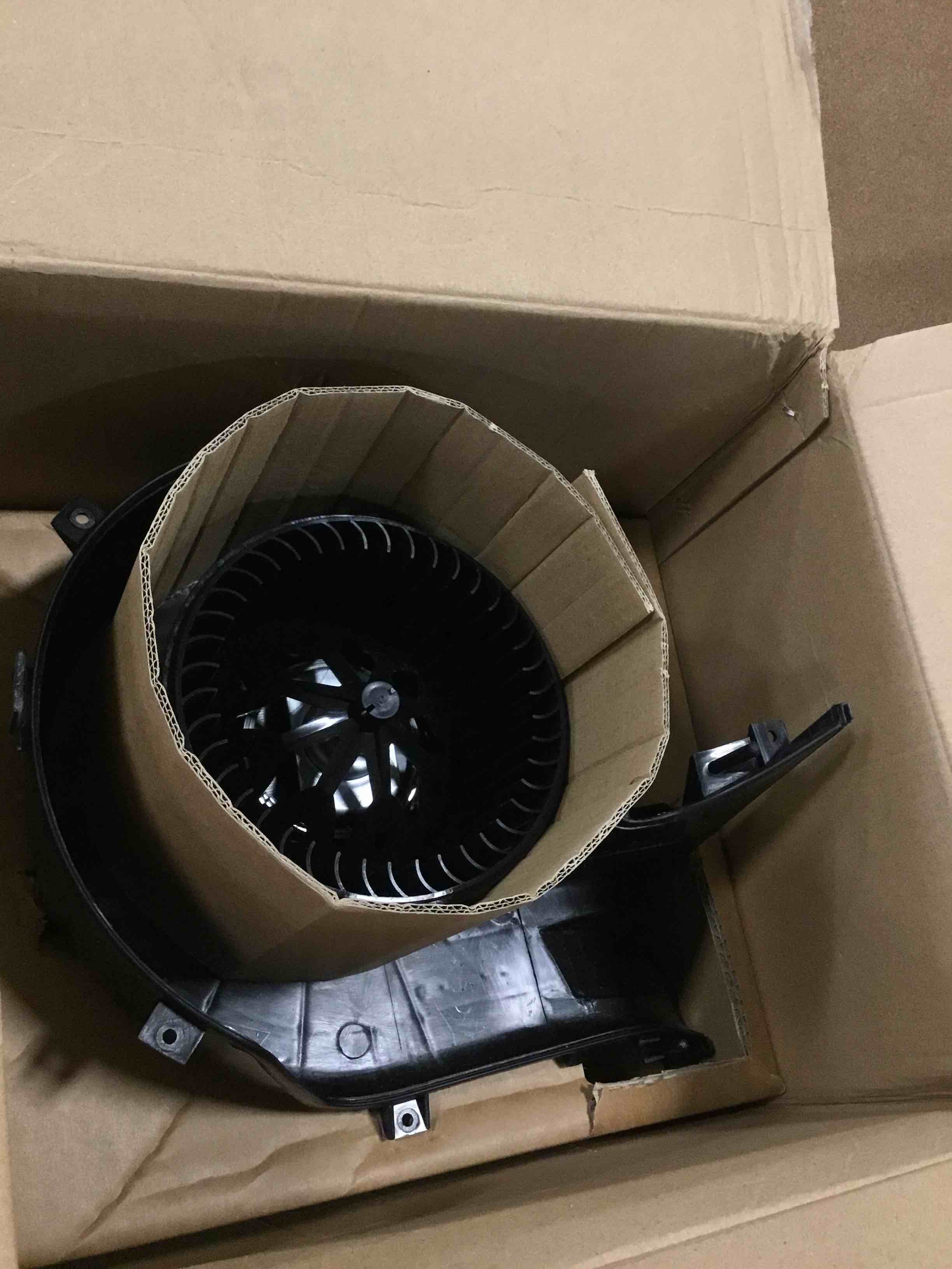 https://s3.amazonaws.com/lotting-images-prod/bidfta/GRA0002561_1727122332556.jpeg