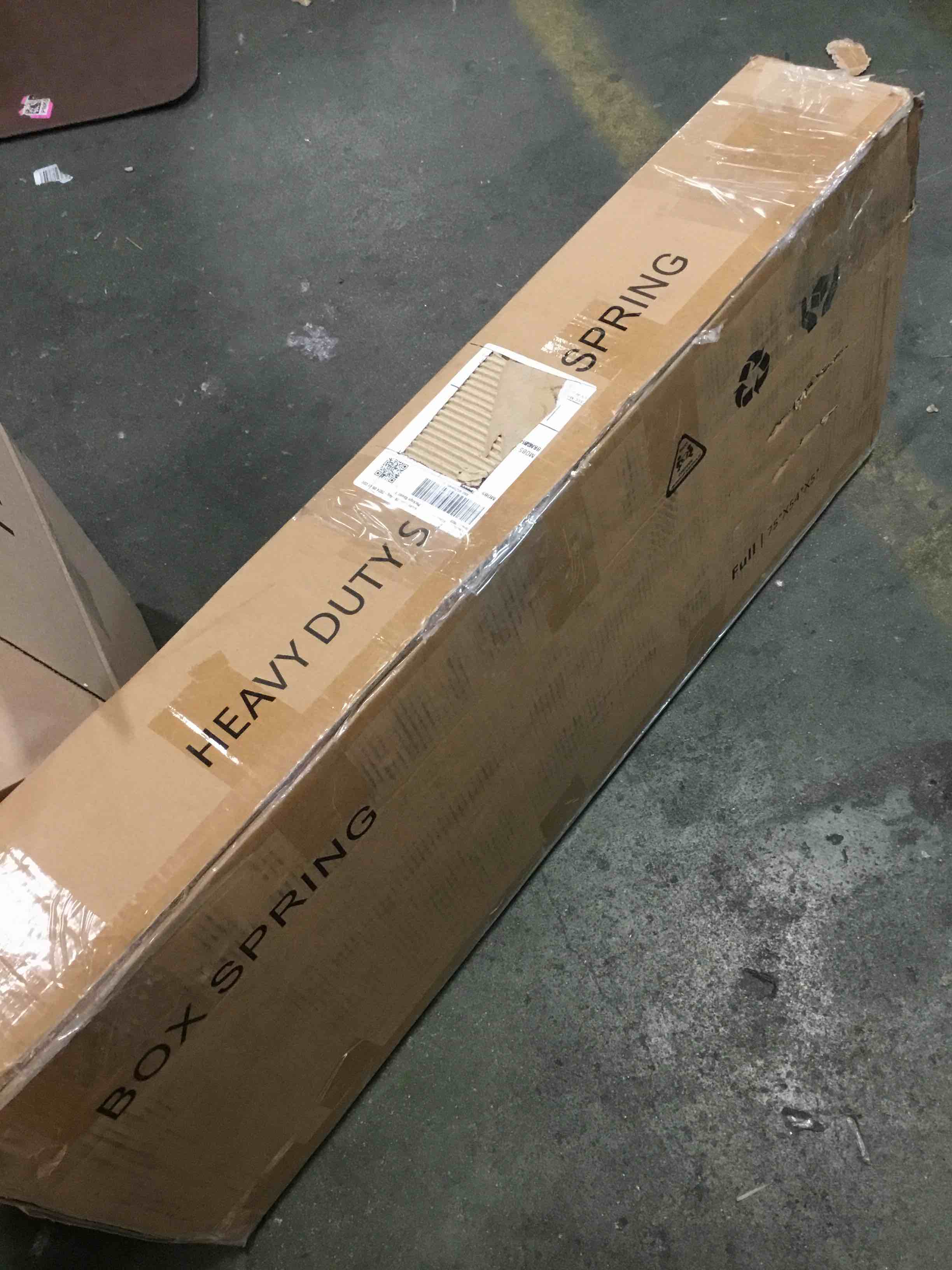 https://s3.amazonaws.com/lotting-images-prod/bidfta/GRA0003465_1726675239611.jpeg