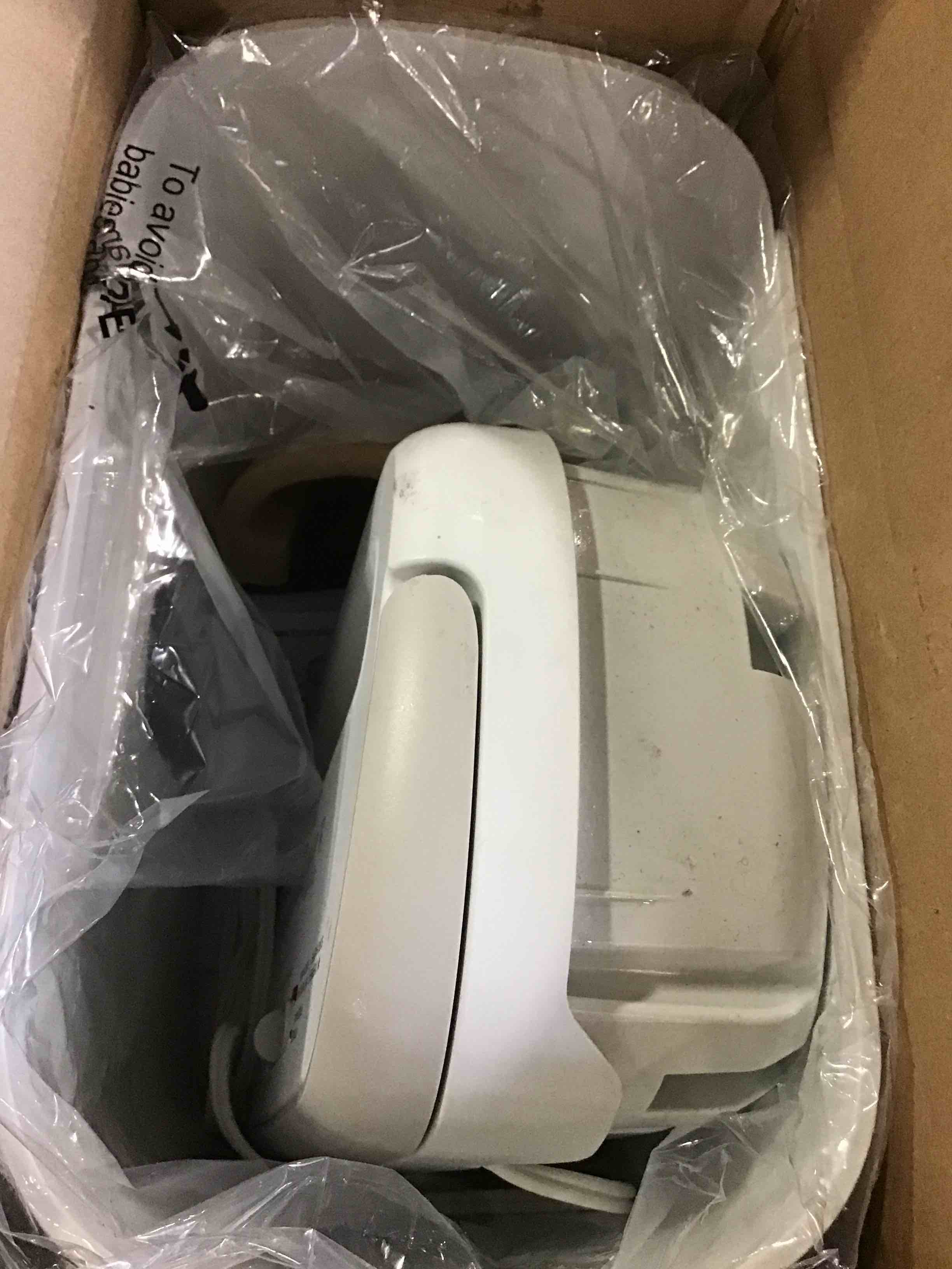 https://s3.amazonaws.com/lotting-images-prod/bidfta/GRA0005011_1726488941986.jpeg