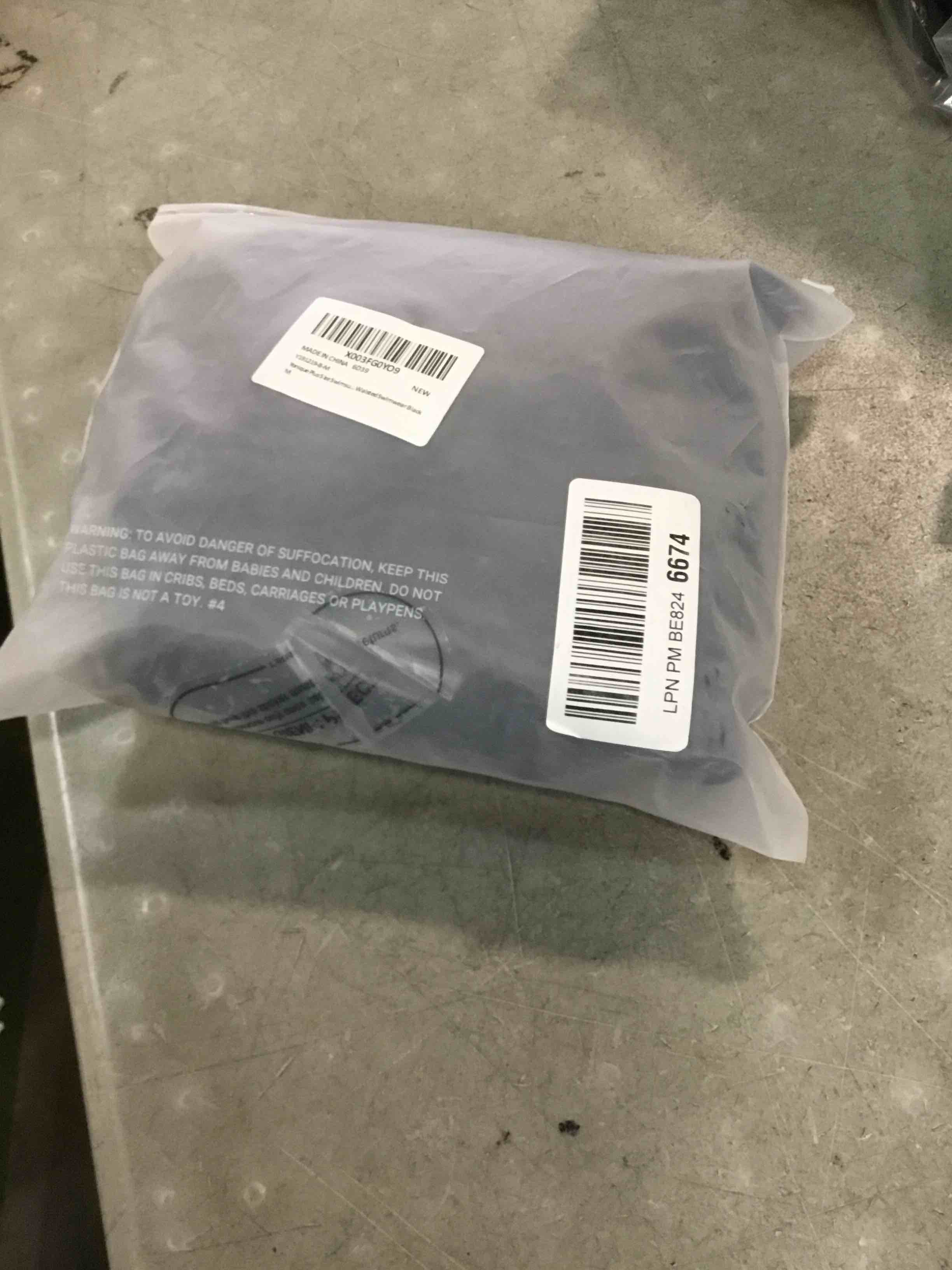 https://s3.amazonaws.com/lotting-images-prod/bidfta/GRA0007313_1726075418765.jpeg