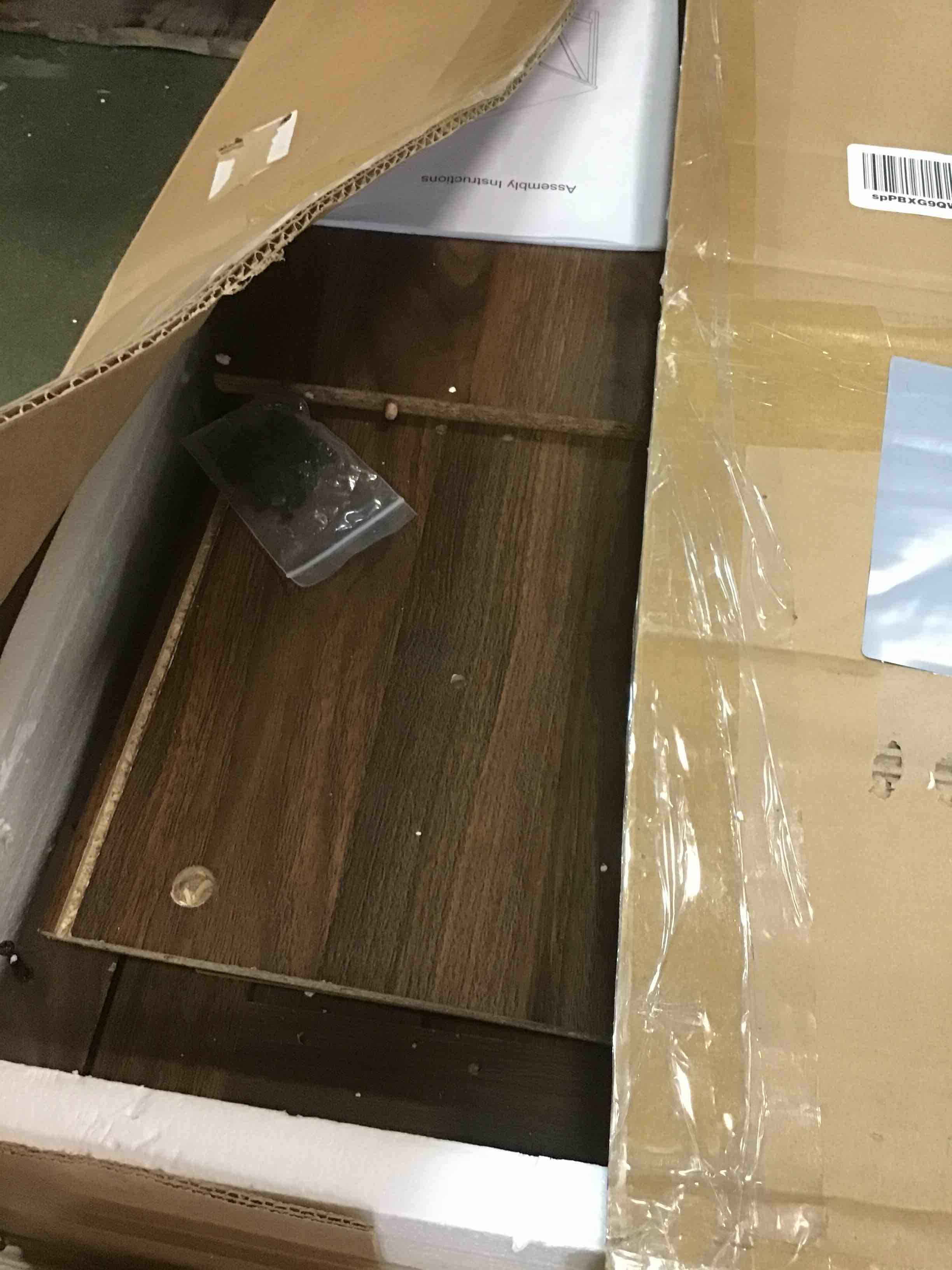 https://s3.amazonaws.com/lotting-images-prod/bidfta/GRA0007735_1725975959096.jpeg