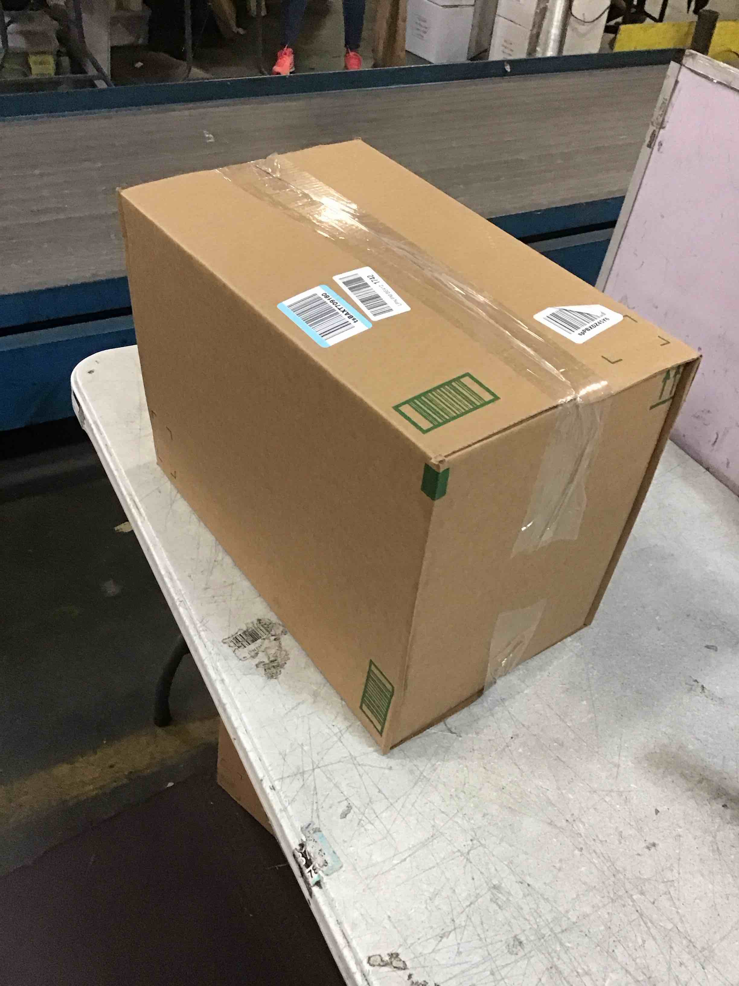 https://s3.amazonaws.com/lotting-images-prod/bidfta/GRA0008120_1726162534065.jpeg