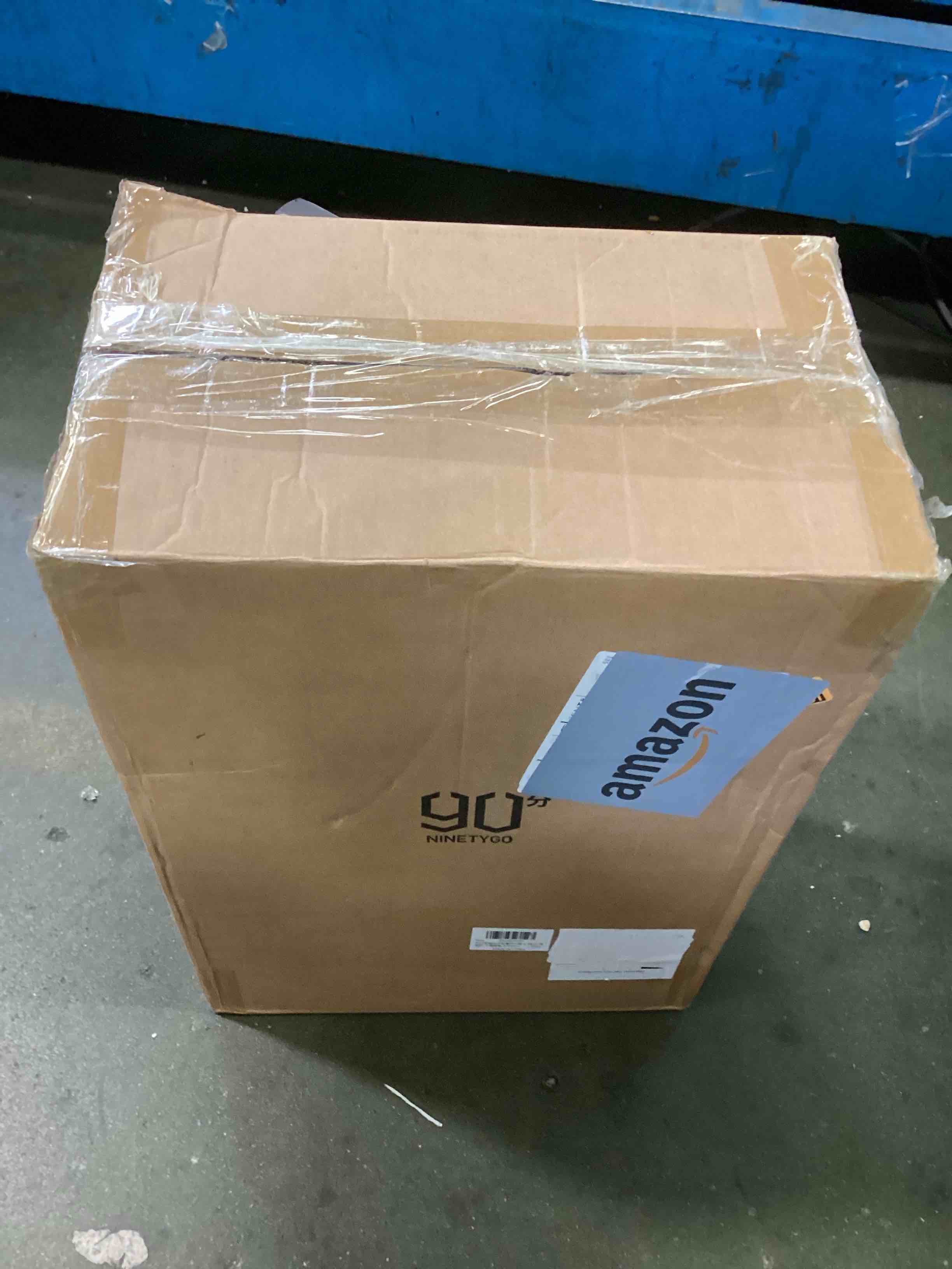https://s3.amazonaws.com/lotting-images-prod/bidfta/GRA0009379_1725894098404.jpeg