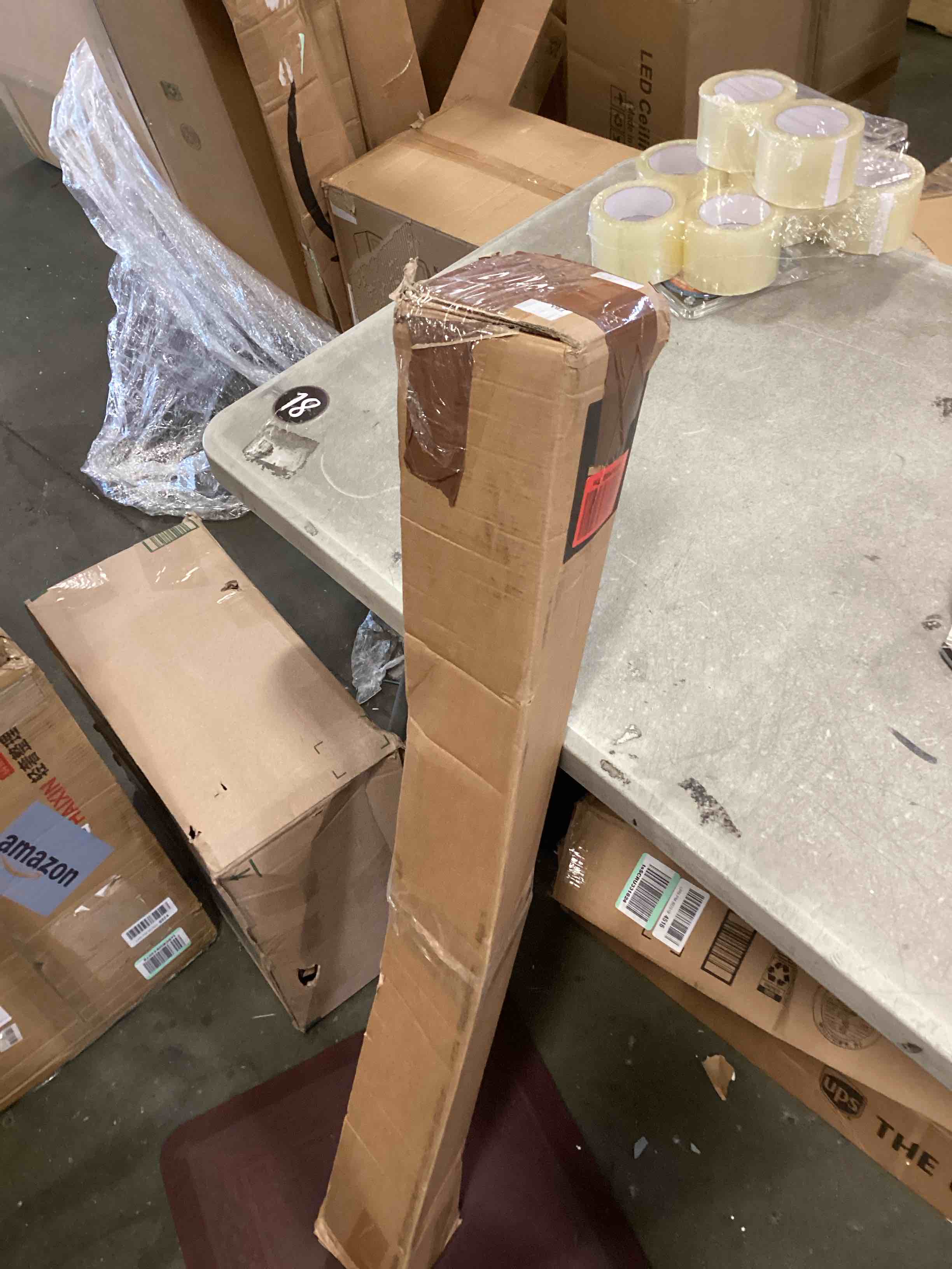 https://s3.amazonaws.com/lotting-images-prod/bidfta/GRA0014928_1726671131648.jpeg