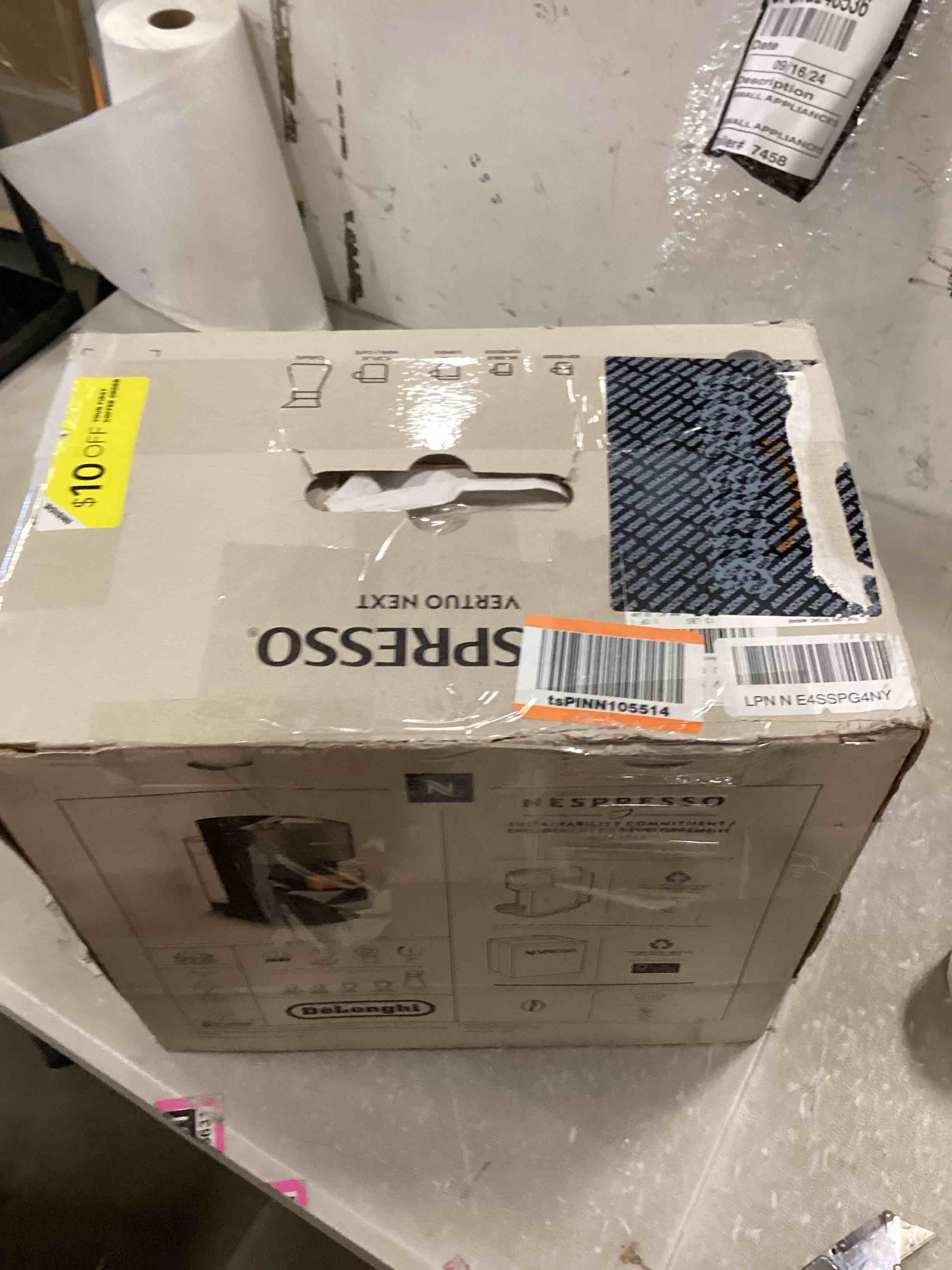 Nespresso Vertuo Next Coffee and Espresso Maker by De'Longhi