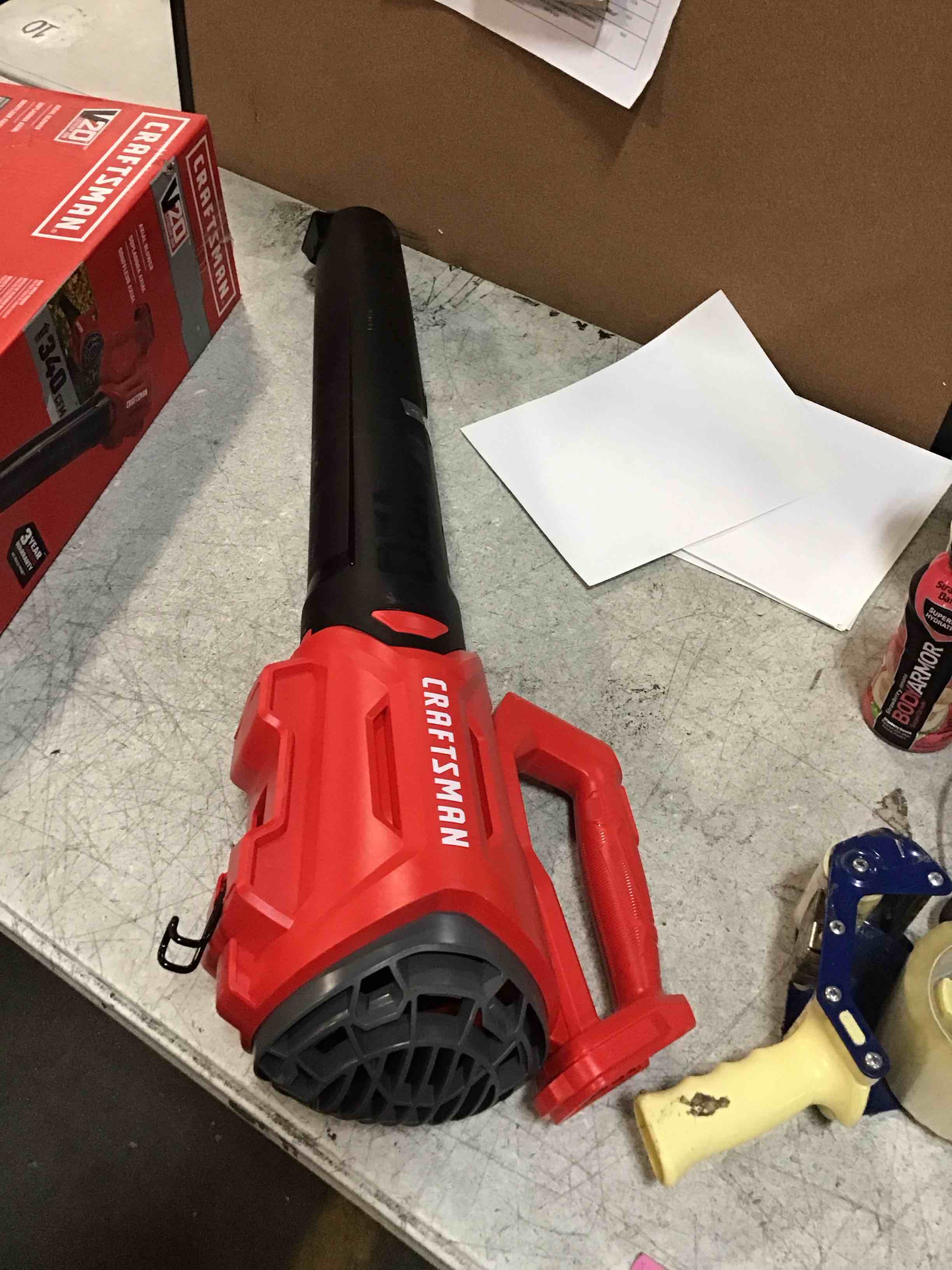 https://s3.amazonaws.com/lotting-images-prod/bidfta/GRA0016272_1728995867159.jpeg
