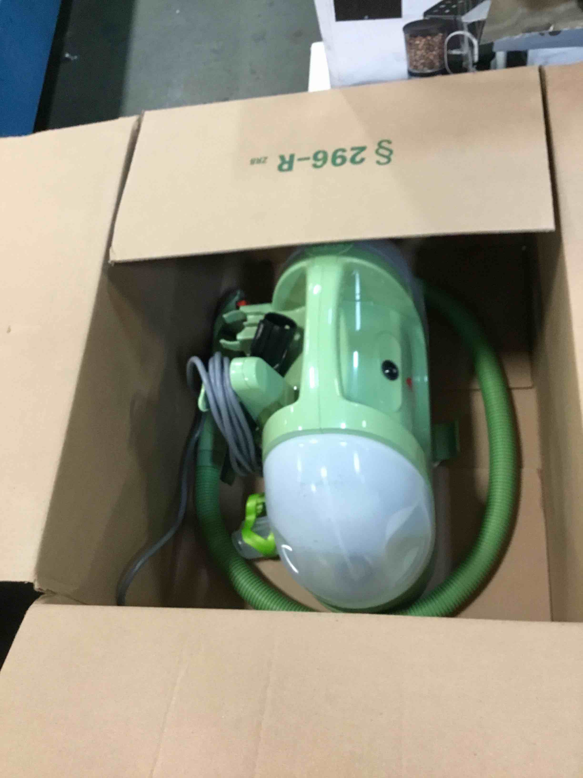 BISSELL Little Green Multi-Purpose Portable Carpet and Upholstery Cleaner, Car and Auto Detailer, with Exclusive Specialty Tools, Green, 1400B