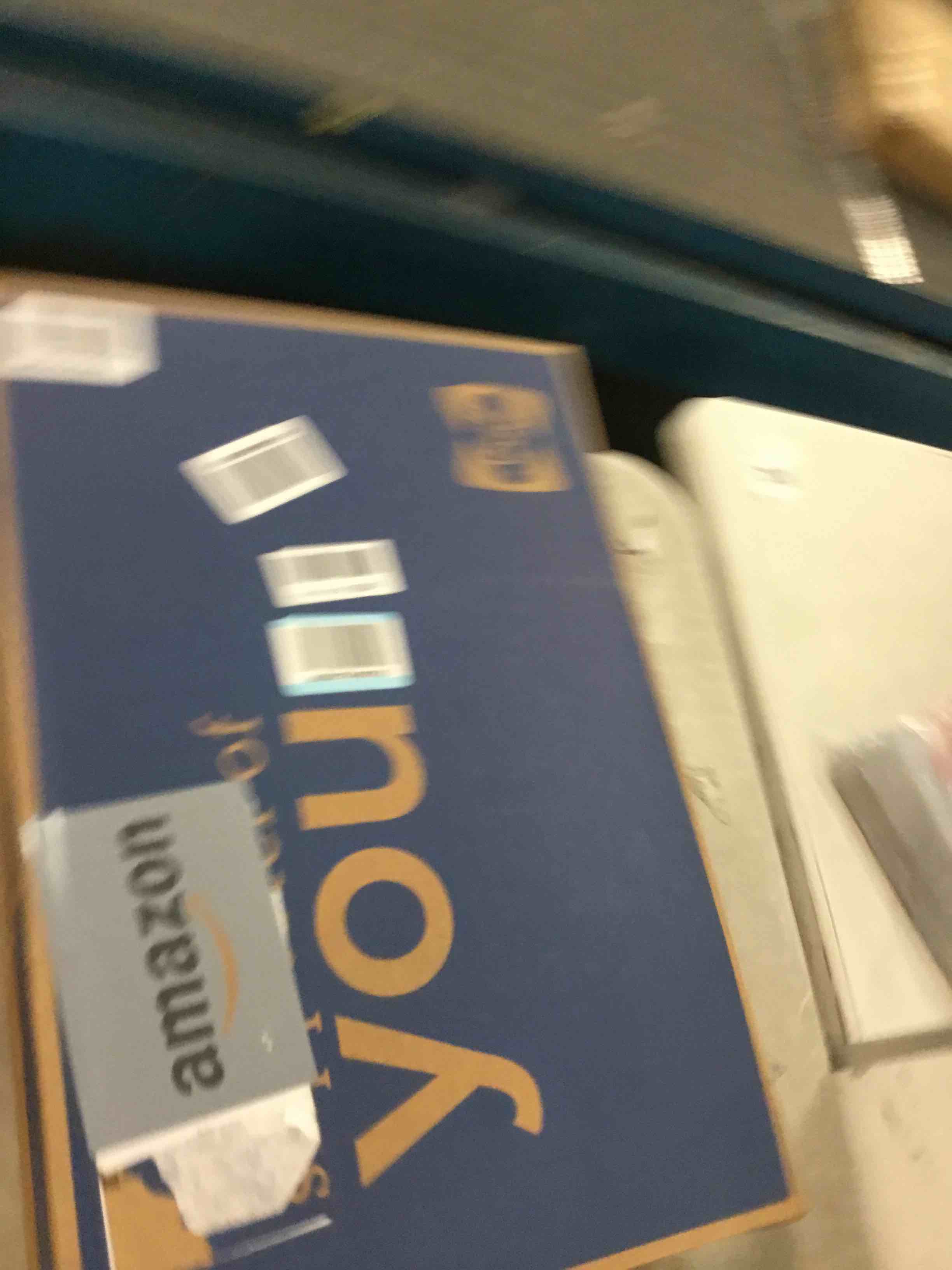 https://s3.amazonaws.com/lotting-images-prod/bidfta/GRA0017697_1725657959074.jpeg