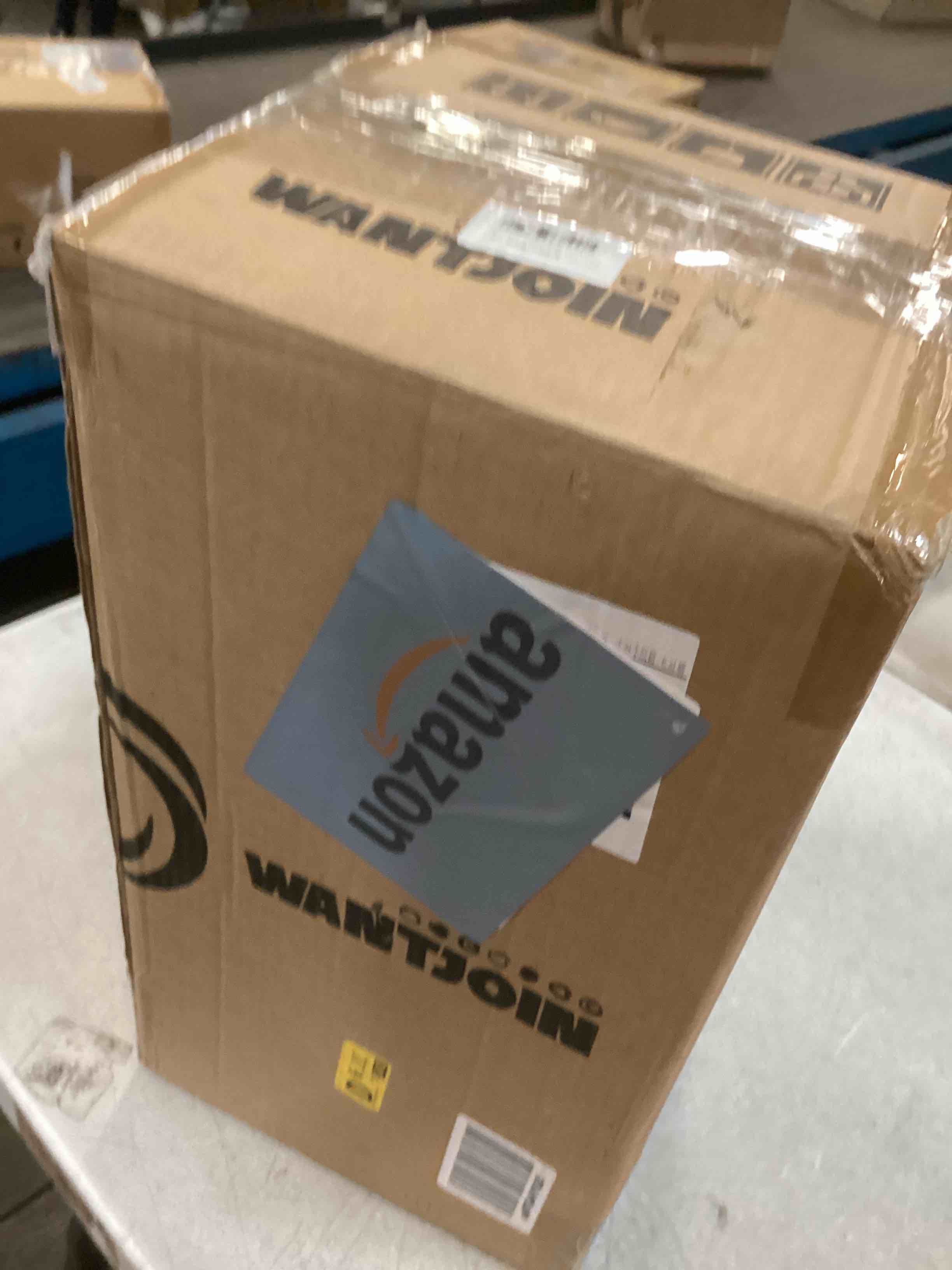 https://s3.amazonaws.com/lotting-images-prod/bidfta/GRA0018695_1726579678268.jpeg