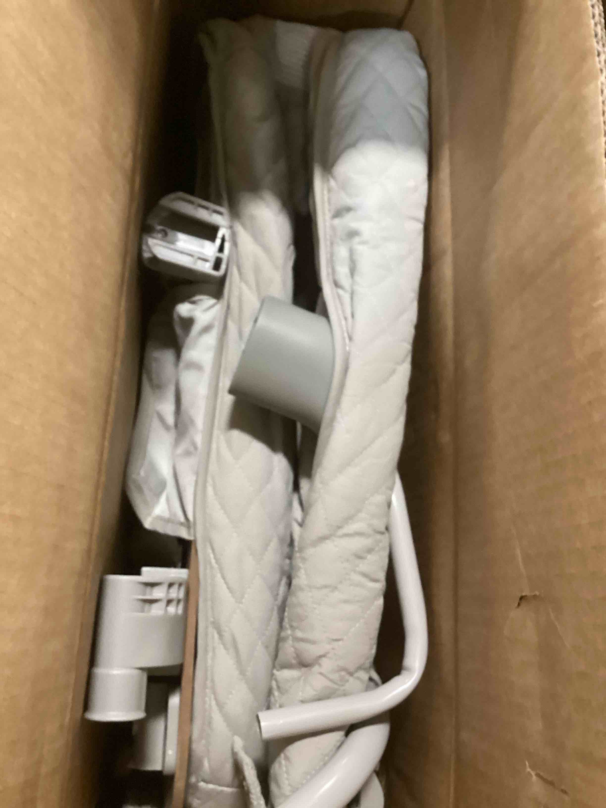 https://s3.amazonaws.com/lotting-images-prod/bidfta/GRA0019062_1726250329690.jpeg