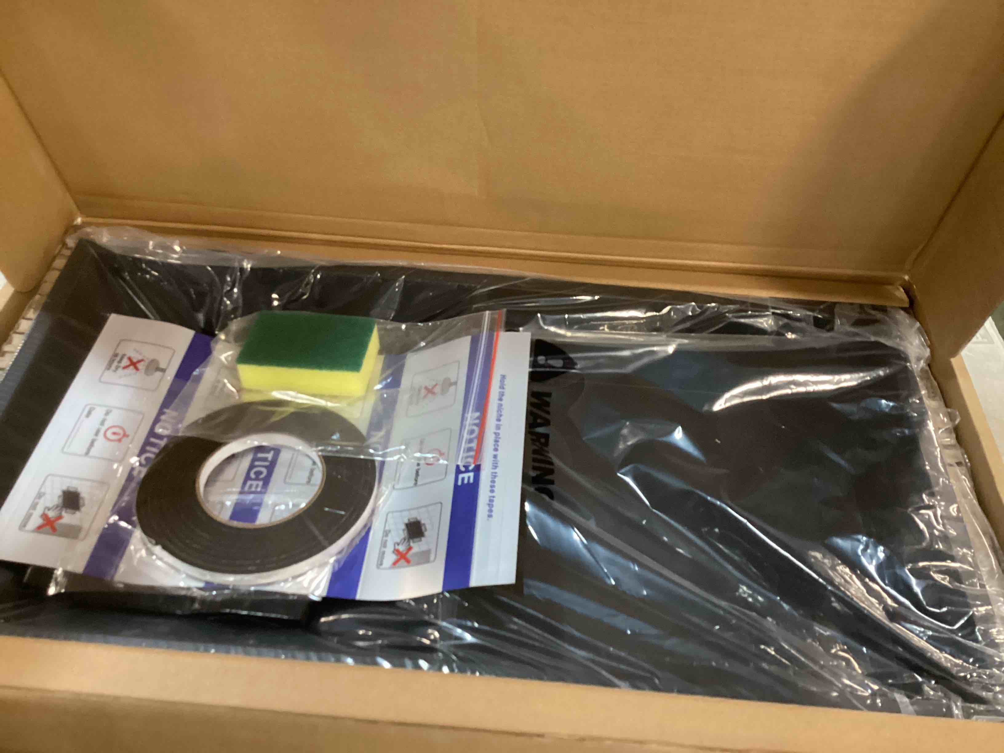 https://s3.amazonaws.com/lotting-images-prod/bidfta/GRA0019470_1726144059007.jpeg