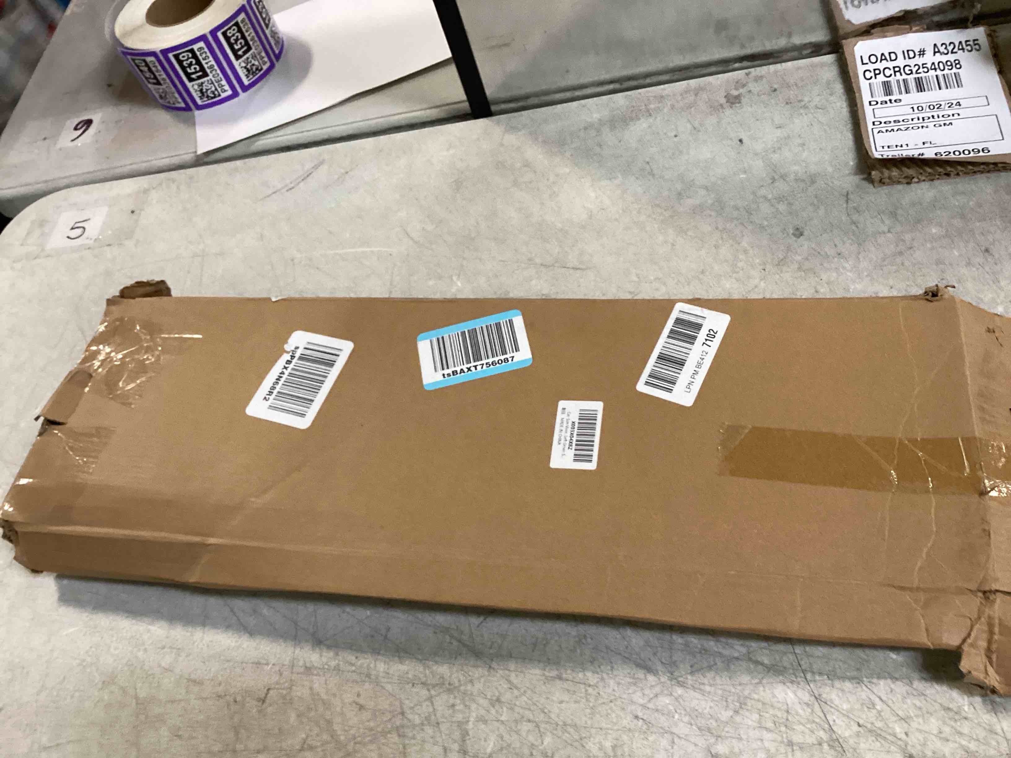 https://s3.amazonaws.com/lotting-images-prod/bidfta/GRA0020682_1728145339317.jpeg