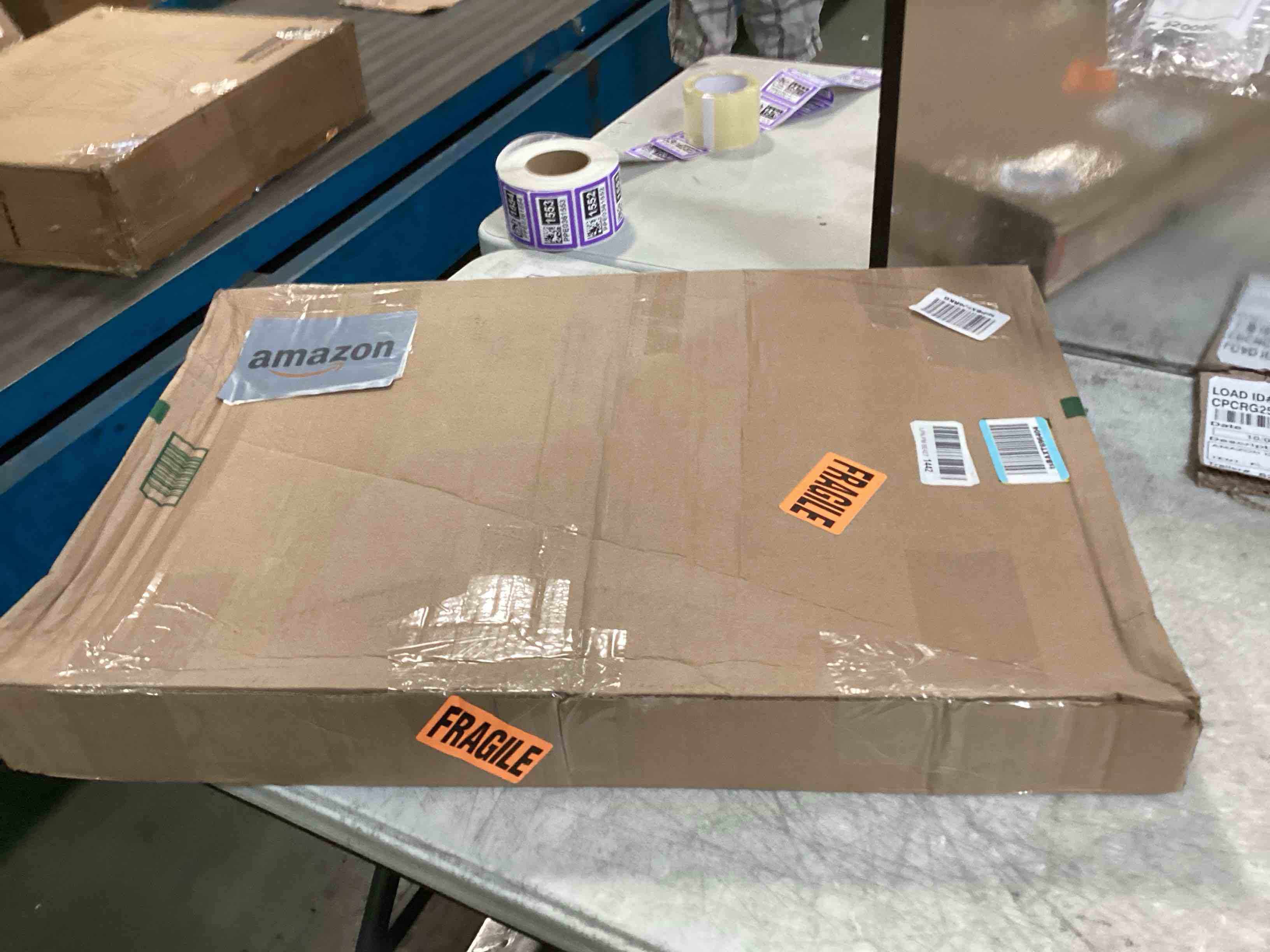https://s3.amazonaws.com/lotting-images-prod/bidfta/GRA0020701_1728143397259.jpeg