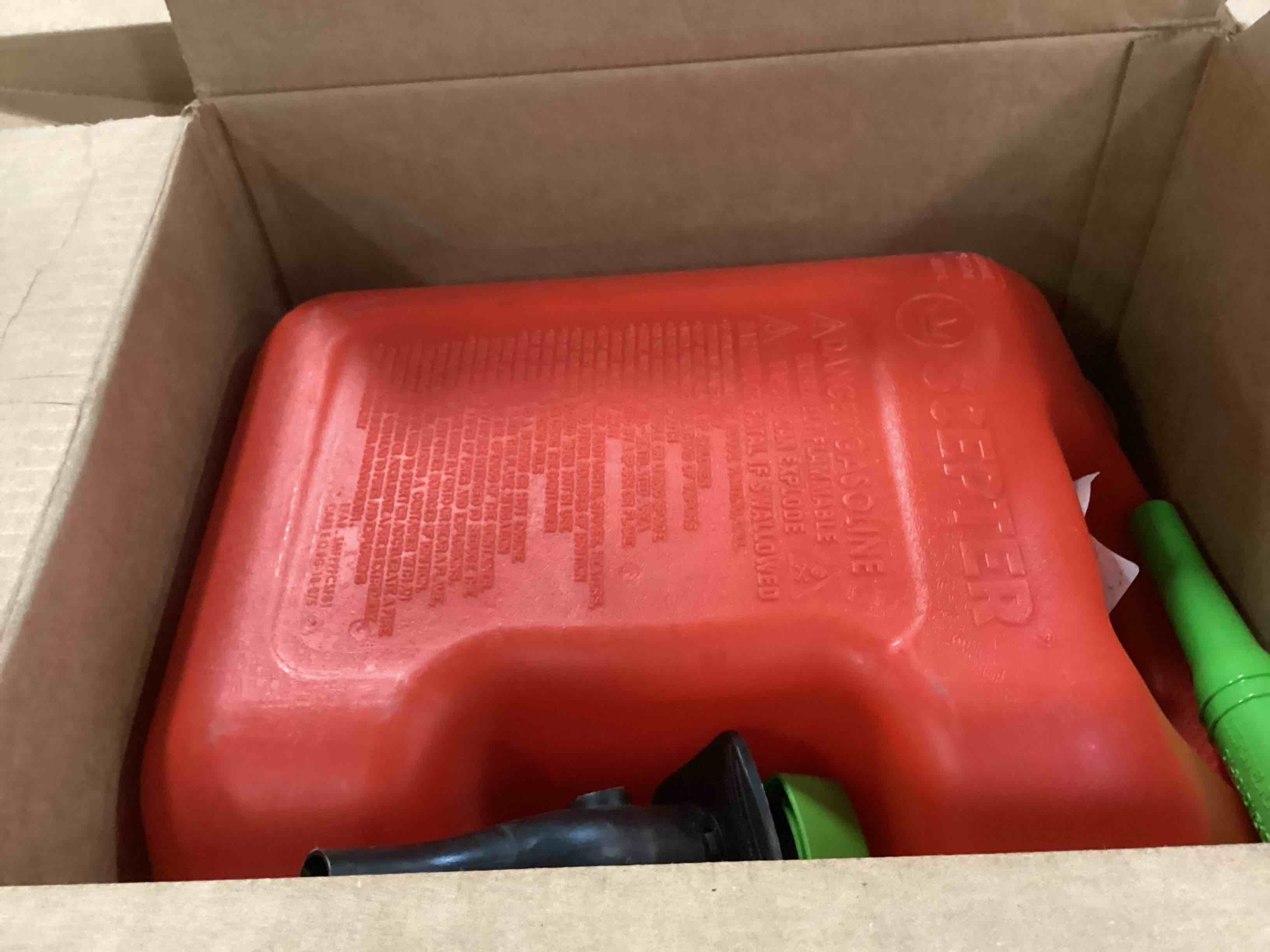 Scepter FSCG552 Fuel Container with Spill Proof SmartControl Spout, Red