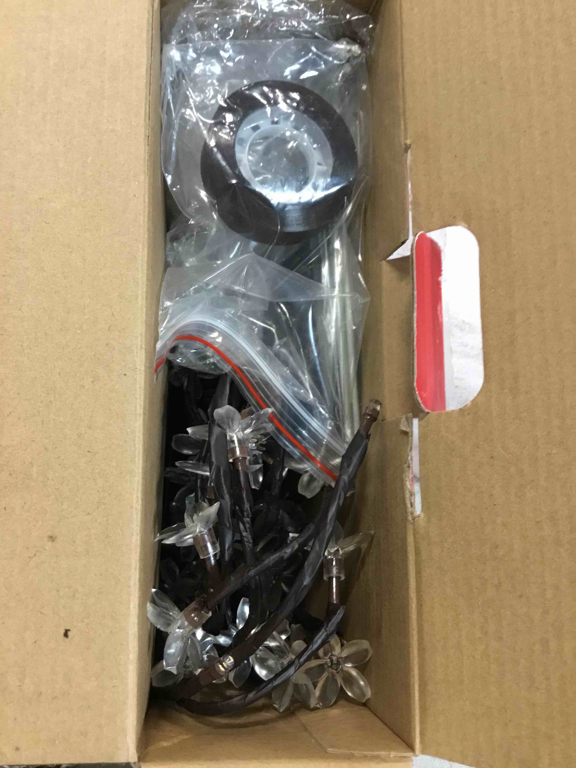 https://s3.amazonaws.com/lotting-images-prod/bidfta/GRA0021935_1726153572648.jpeg