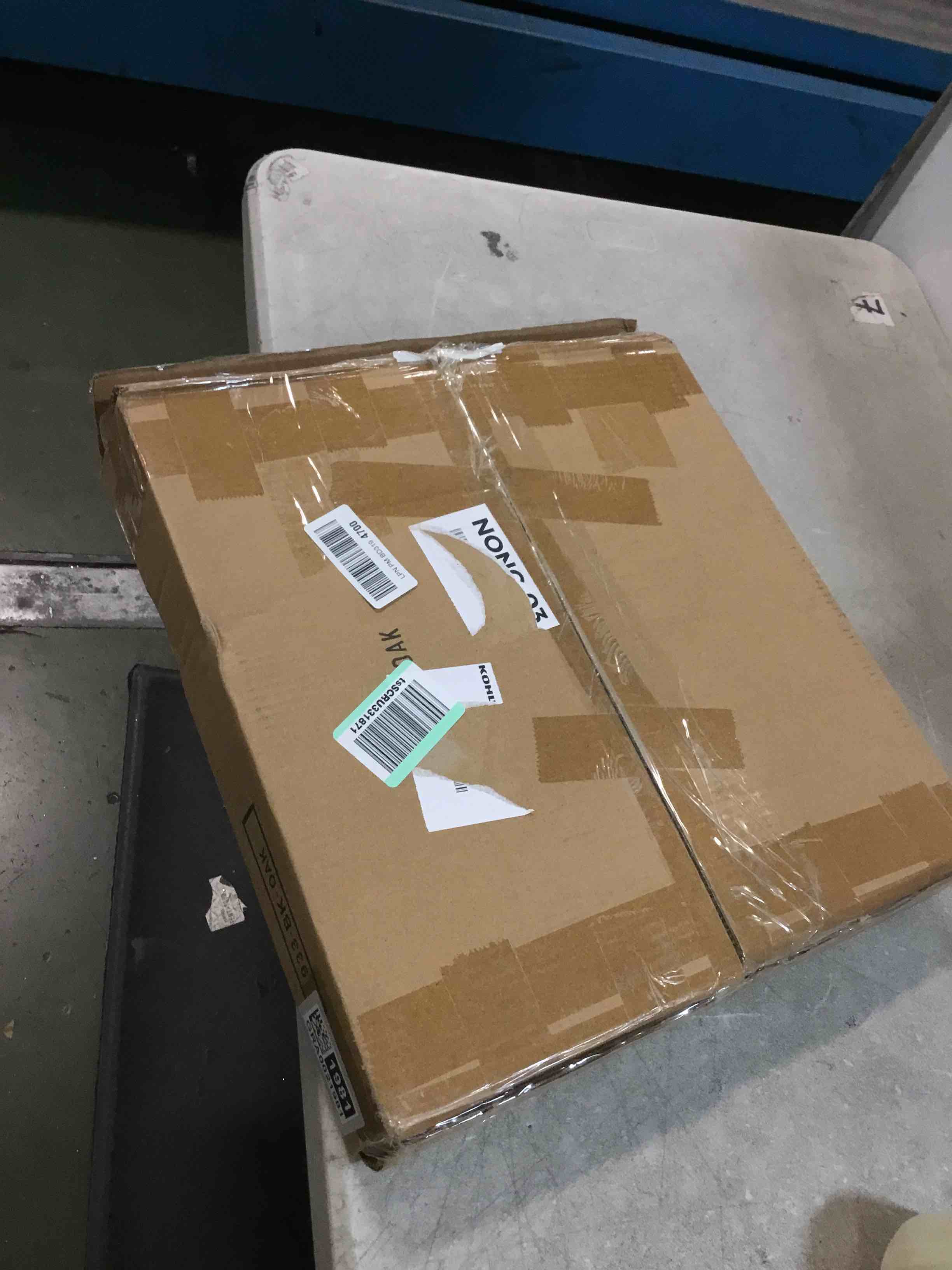 https://s3.amazonaws.com/lotting-images-prod/bidfta/GRA0021981_1726145519844.jpeg