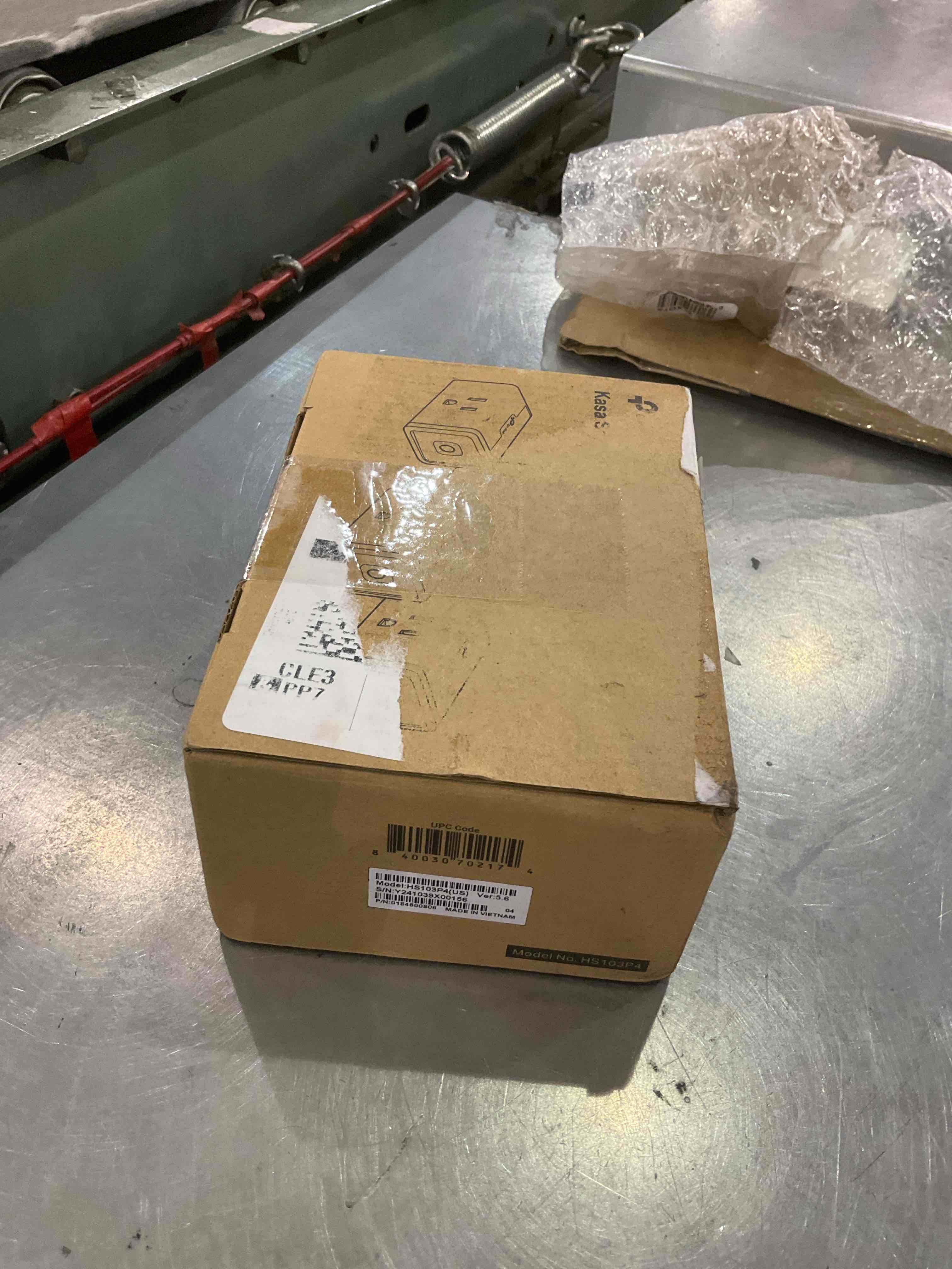https://s3.amazonaws.com/lotting-images-prod/bidfta/GRA0022669_1725623106837.jpeg