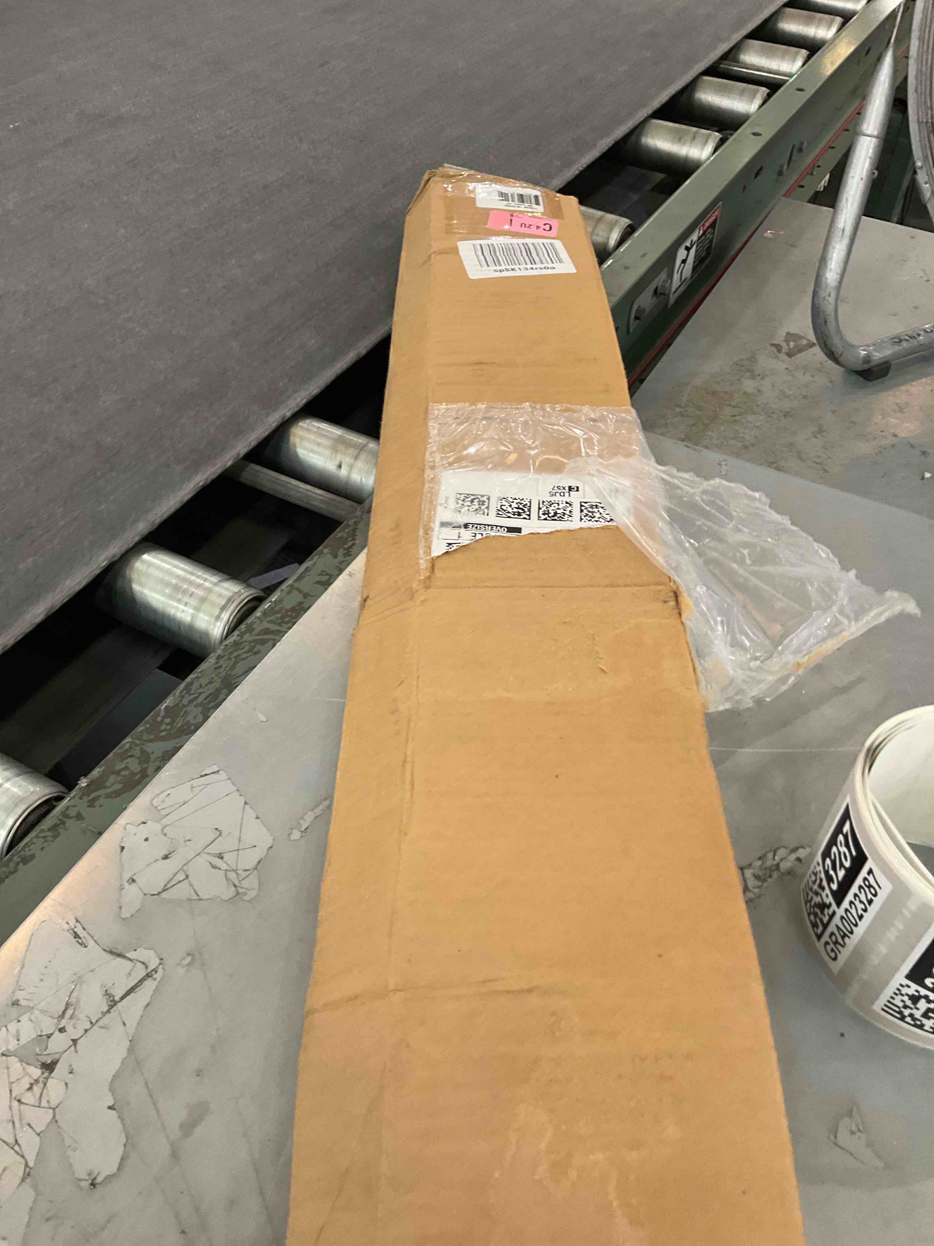 https://s3.amazonaws.com/lotting-images-prod/bidfta/GRA0023285_1725470501352.jpeg