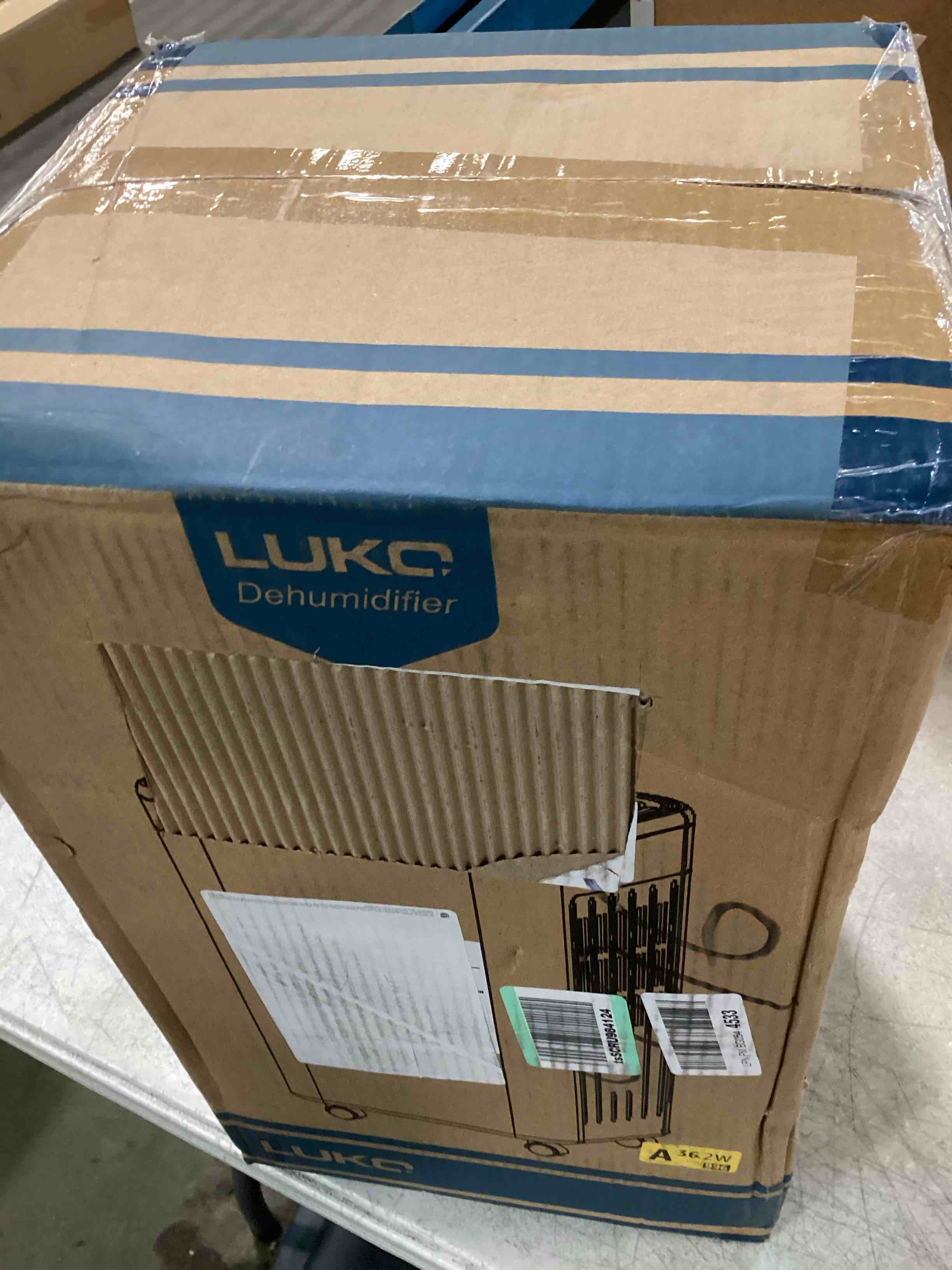 https://s3.amazonaws.com/lotting-images-prod/bidfta/GRA0025005_1725103428467.jpeg