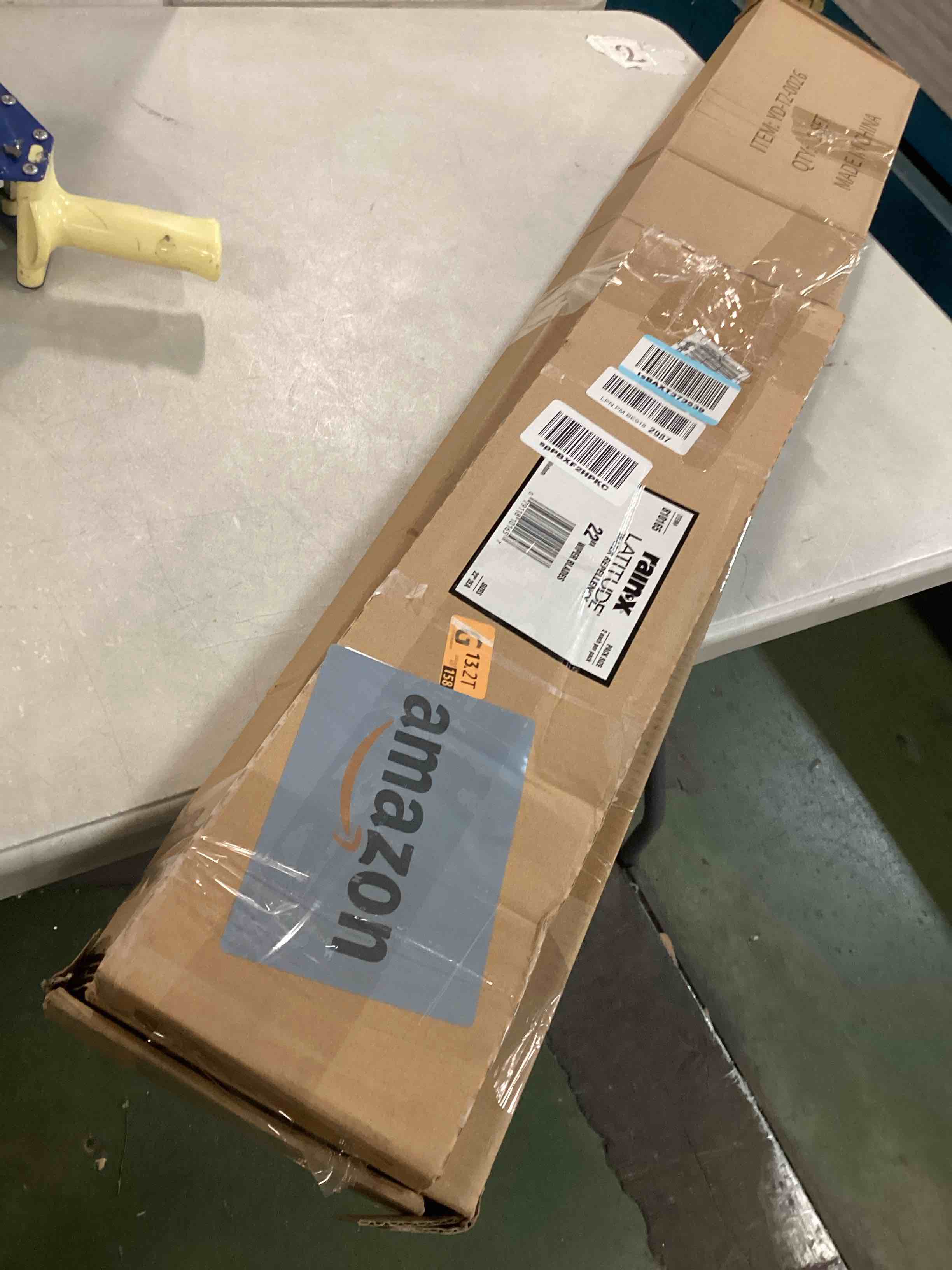 https://s3.amazonaws.com/lotting-images-prod/bidfta/GRA0025018_1725048670521.jpeg