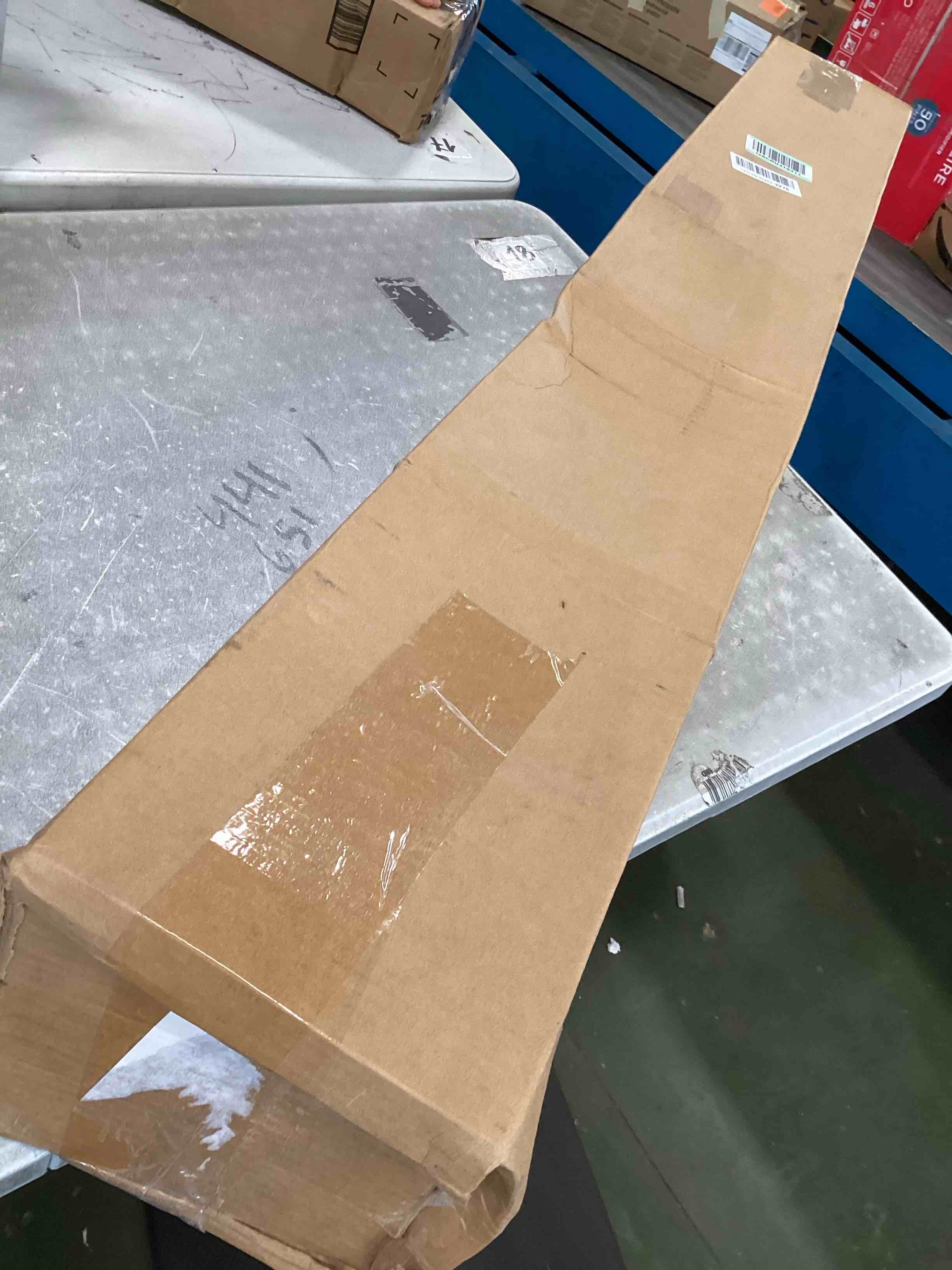 https://s3.amazonaws.com/lotting-images-prod/bidfta/GRA0025648_1724849692992.jpeg