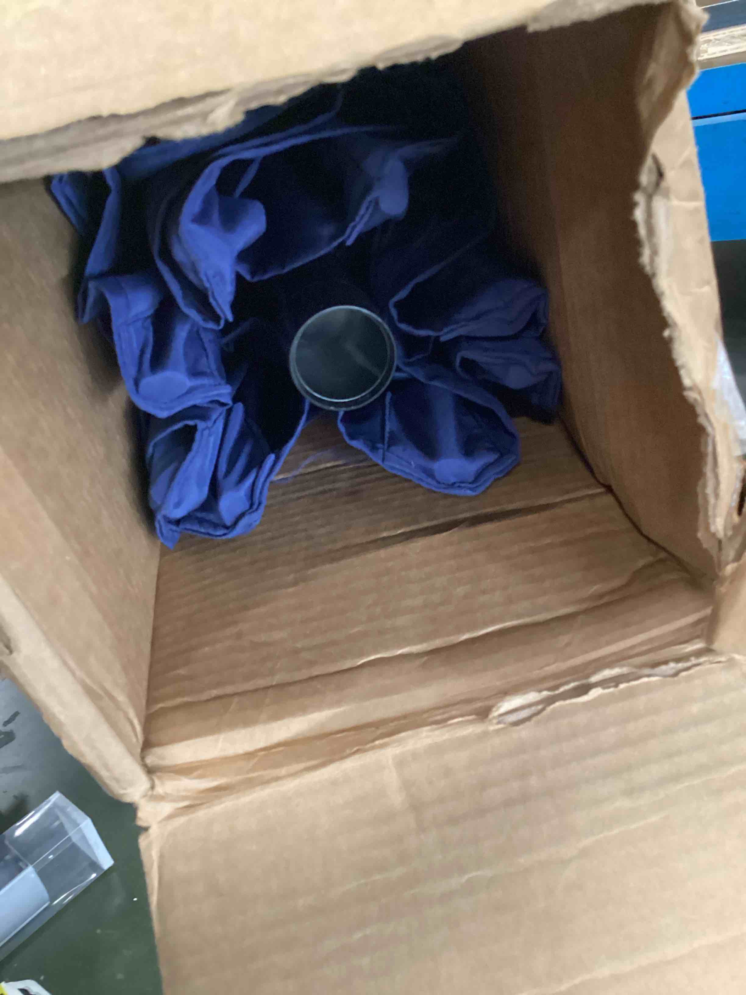 https://s3.amazonaws.com/lotting-images-prod/bidfta/GRA0025648_1724849715178.jpeg
