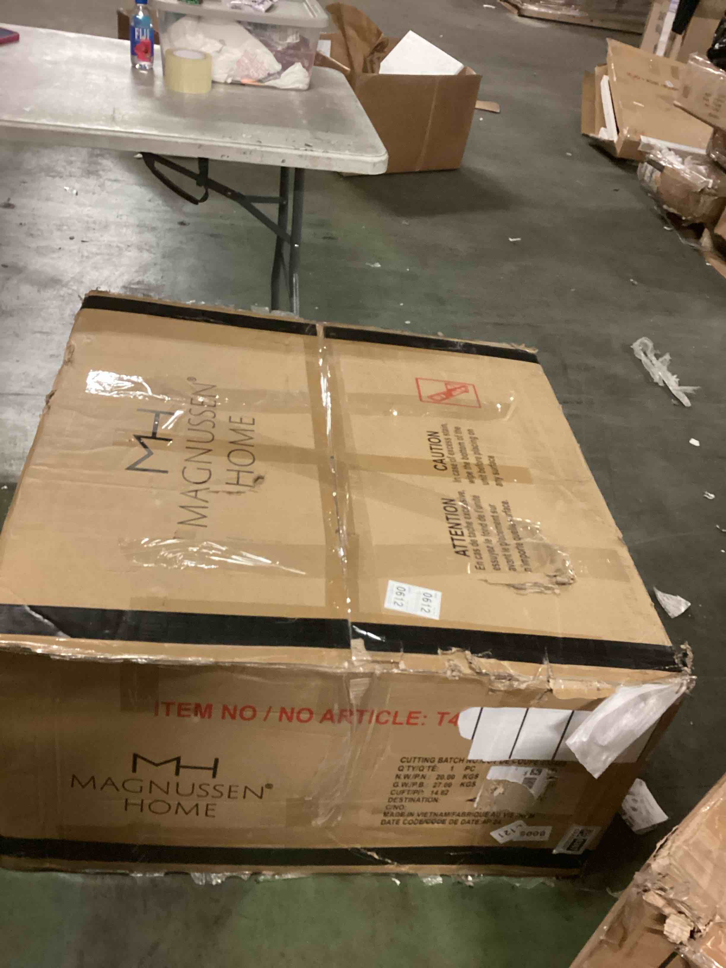 https://s3.amazonaws.com/lotting-images-prod/bidfta/GRA0026267_1730993499493.jpeg