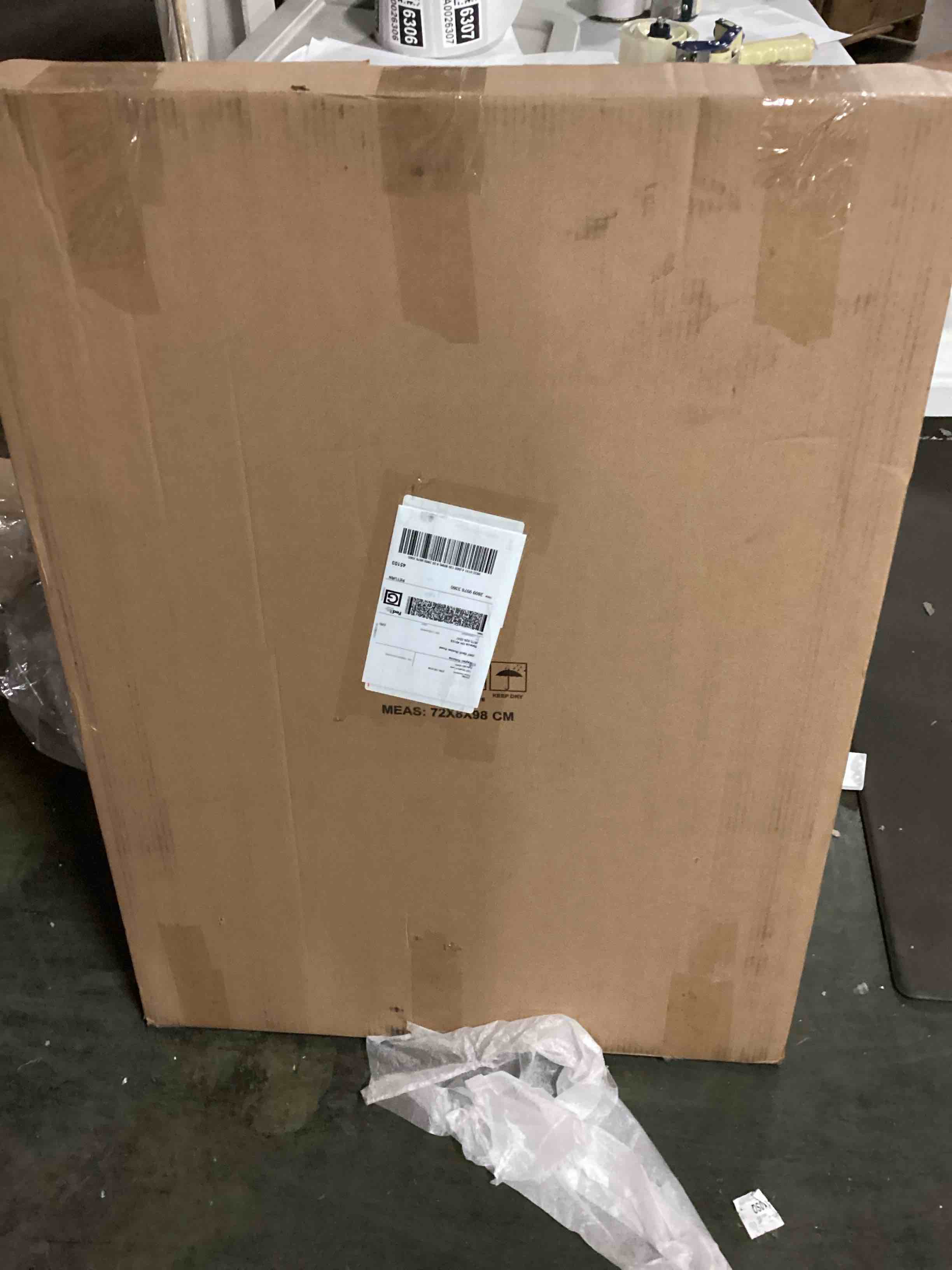 https://s3.amazonaws.com/lotting-images-prod/bidfta/GRA0026307_1730921400253.jpeg
