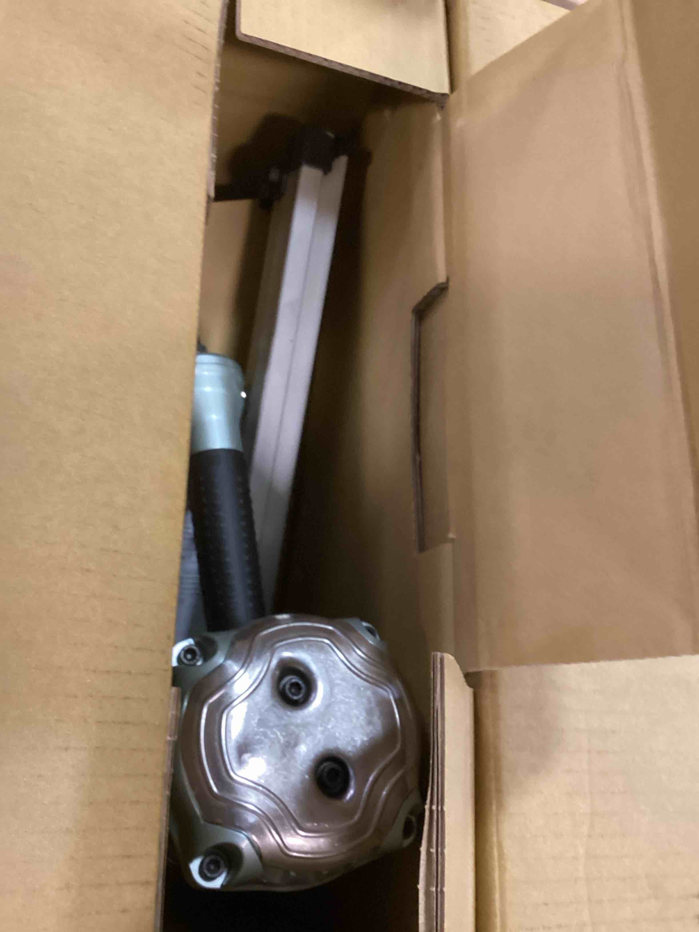 https://s3.amazonaws.com/lotting-images-prod/bidfta/GRA0026393_1730556589120.jpeg